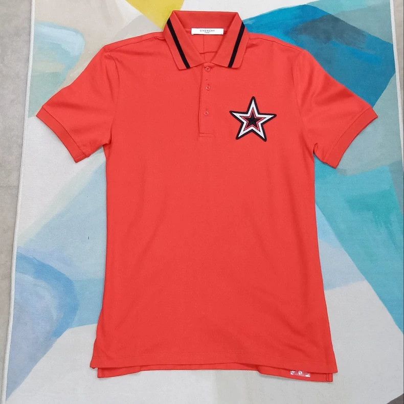 Givenchy Givenchy Five-Pointed Star Embroidered Chest Label Red Pol Size US M / EU 48-50 / 2 - 1 Thumbnail