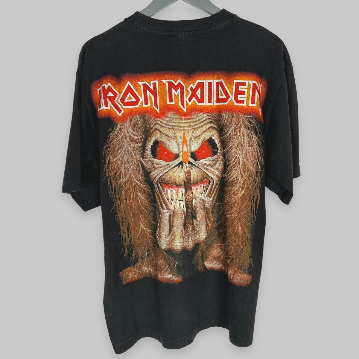 Band Tees Vintage 90s Iron Maiden Candle Finger Rare Euro T Shirt Size US L / EU 52-54 / 3 - 2 Thumbnail