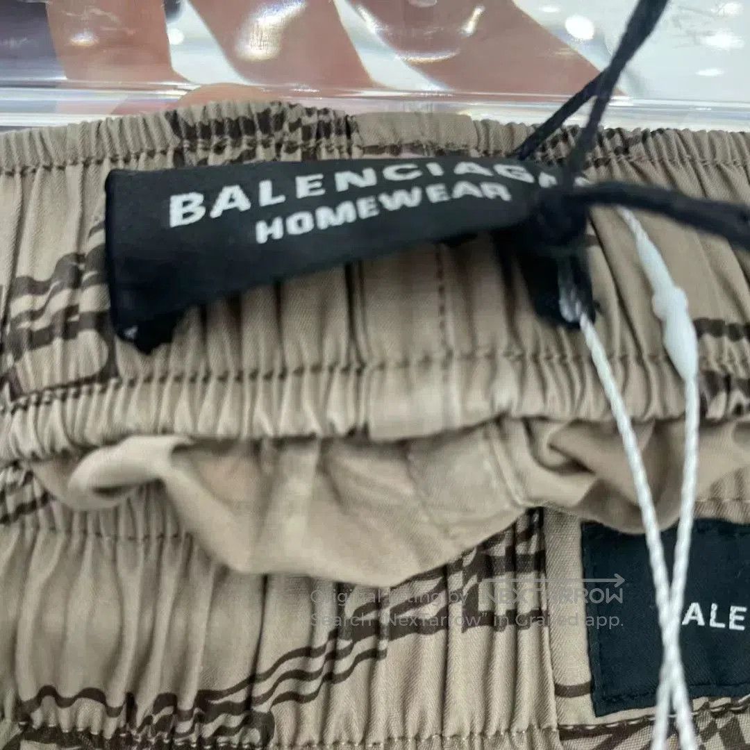 Balenciaga Balenciaga Double B Print Shorts. Size US 36 / EU 52 - 5 Thumbnail