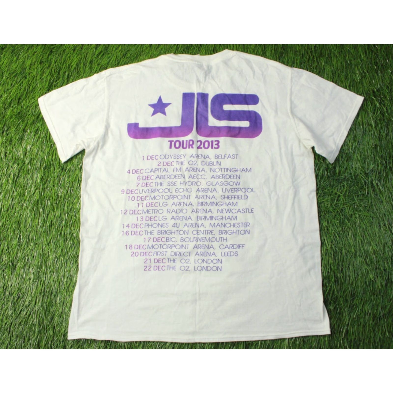 Gildan JLS World Tour 2013 Shirt Men L White Gildan Original Size L Large Size US L / EU 52-54 / 3 - 2 Thumbnail