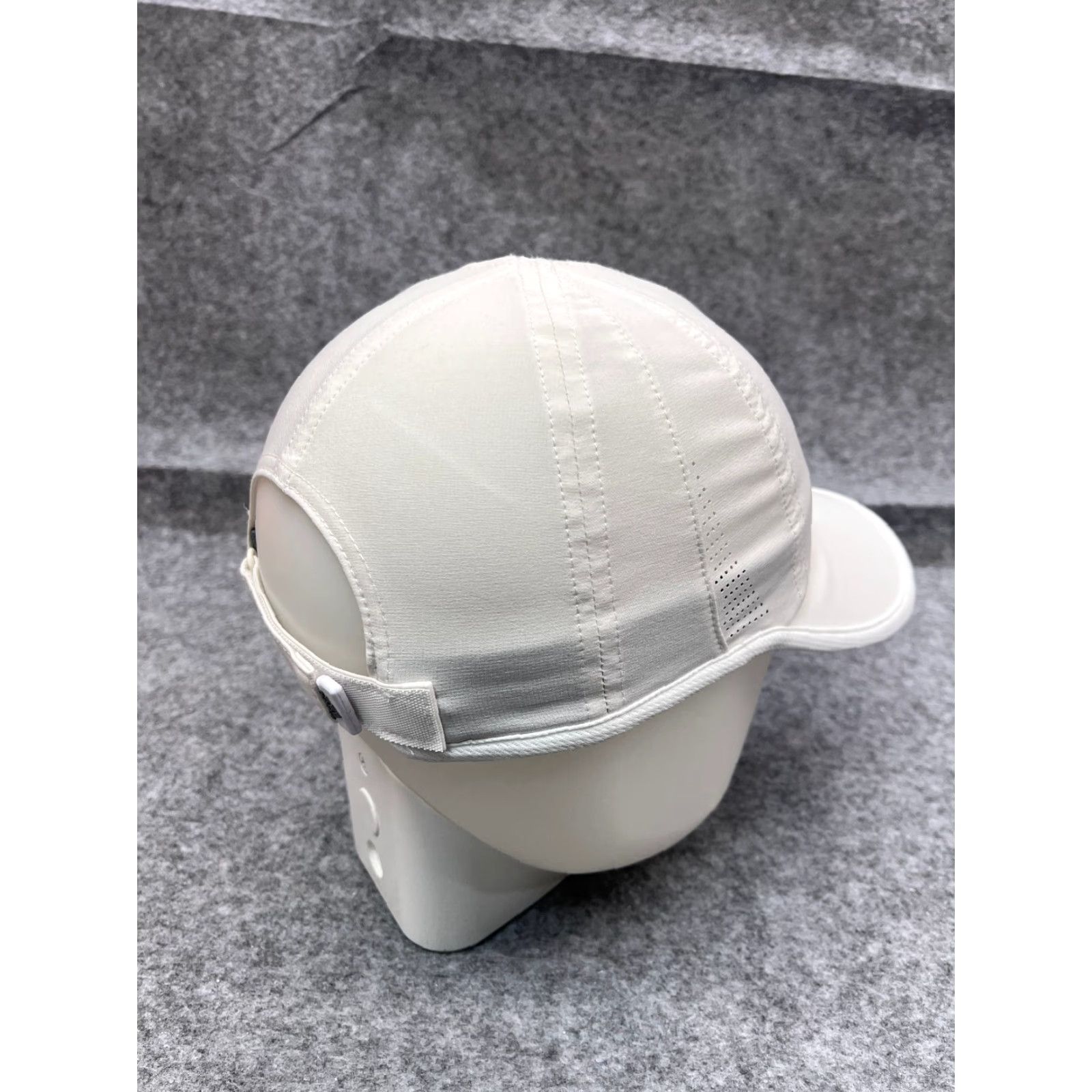 Adidas adidas Hat Cap Strap Back Adult One Size White Polyester Blend Aeroready Run Gym Baseball Cap Mens Size ONE SIZE - 7 Thumbnail