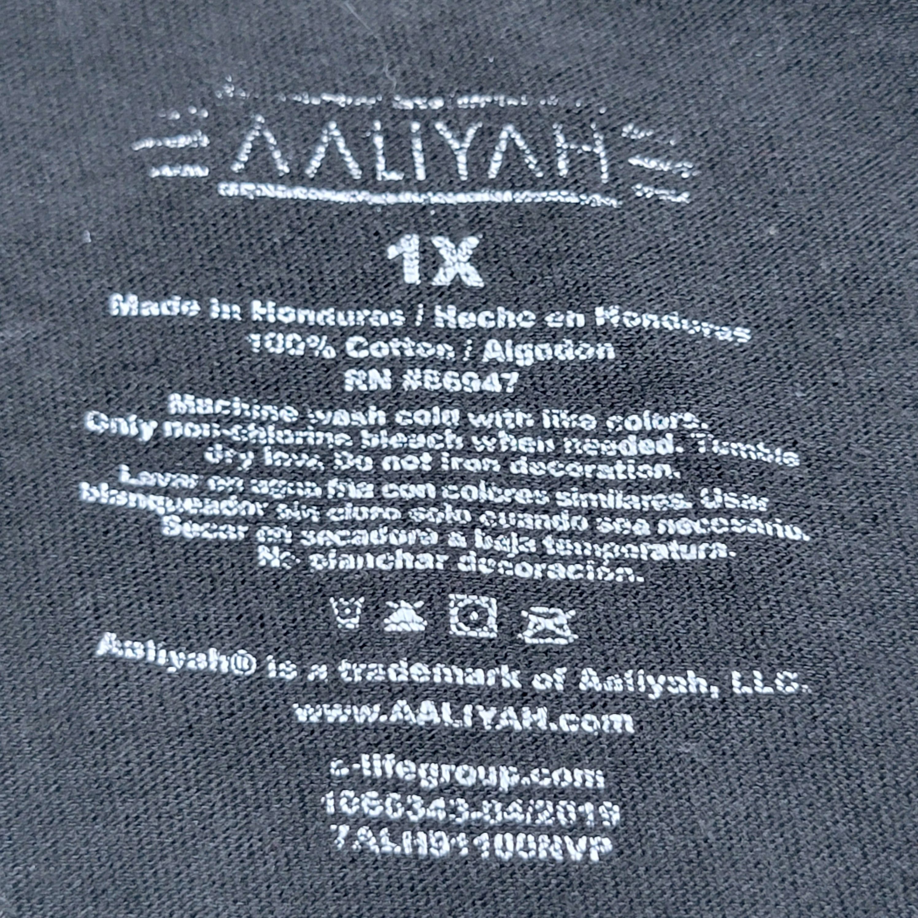 Other Aaliyah SS Unisex Tee "Aaliyah Tour Berlin 2001" - Size 1X Size US XL / EU 56 / 4 - 4 Thumbnail