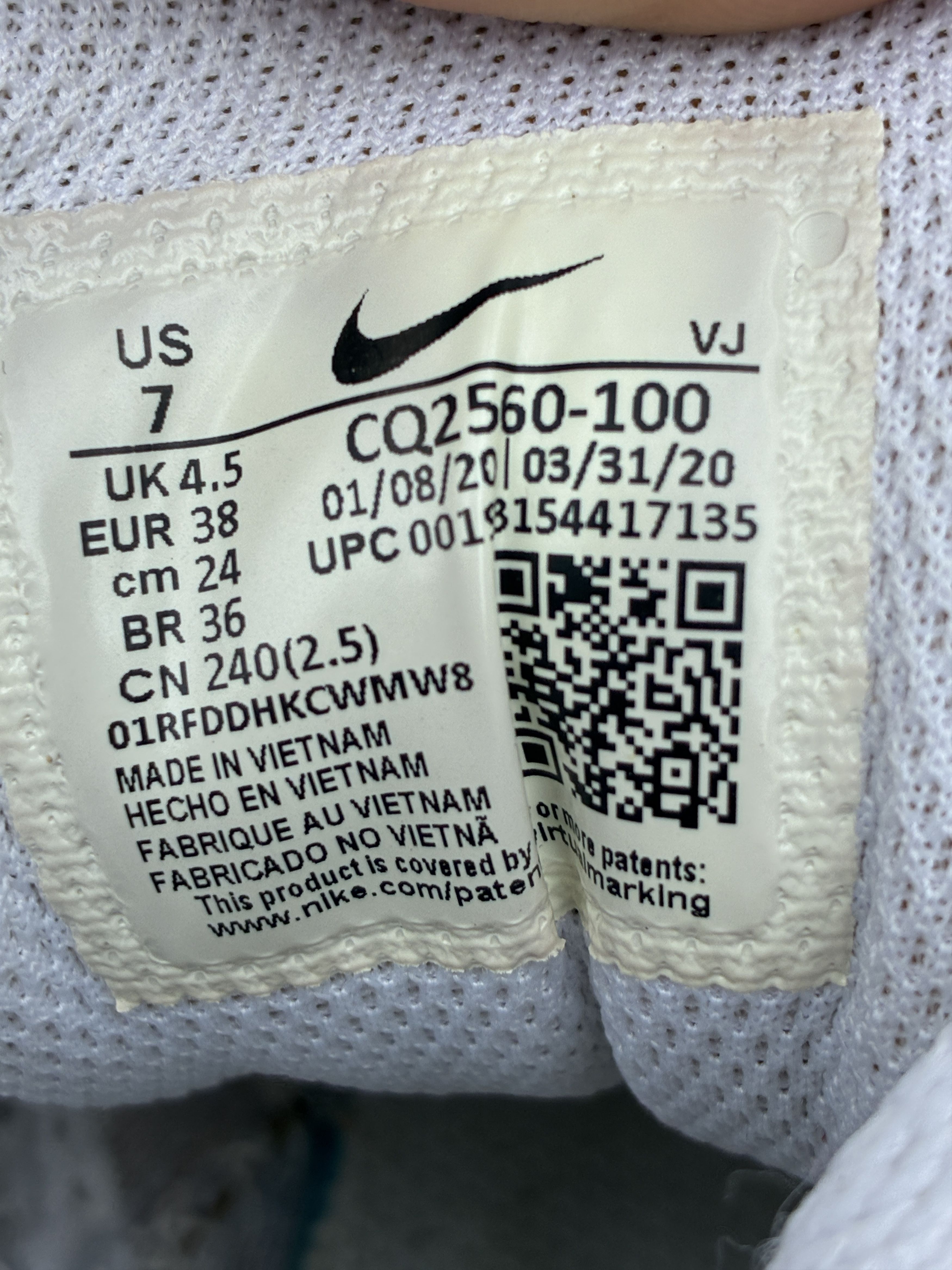 Nike Nike Womens Air Max 90 'Triple White' (CQ2560-100), Size: 9 Size US 9 / IT 39 - 6 Thumbnail