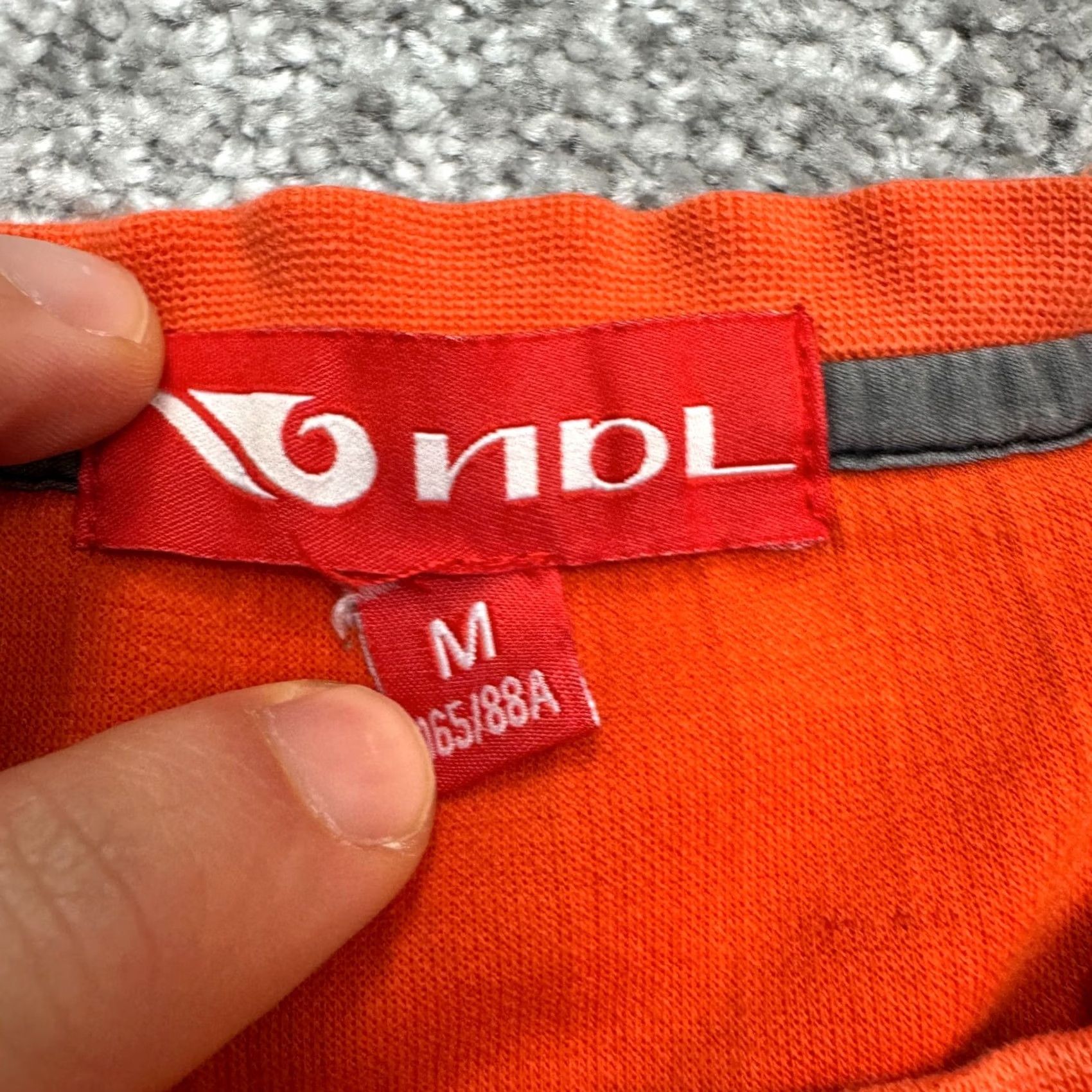 Vintage NDL Pullover Sweater Mens Medium Orange Crew Neck Rib Knit Regular Knit Shirt (All photos are actual item) Size US M / EU 48-50 / 2 - 6 Thumbnail
