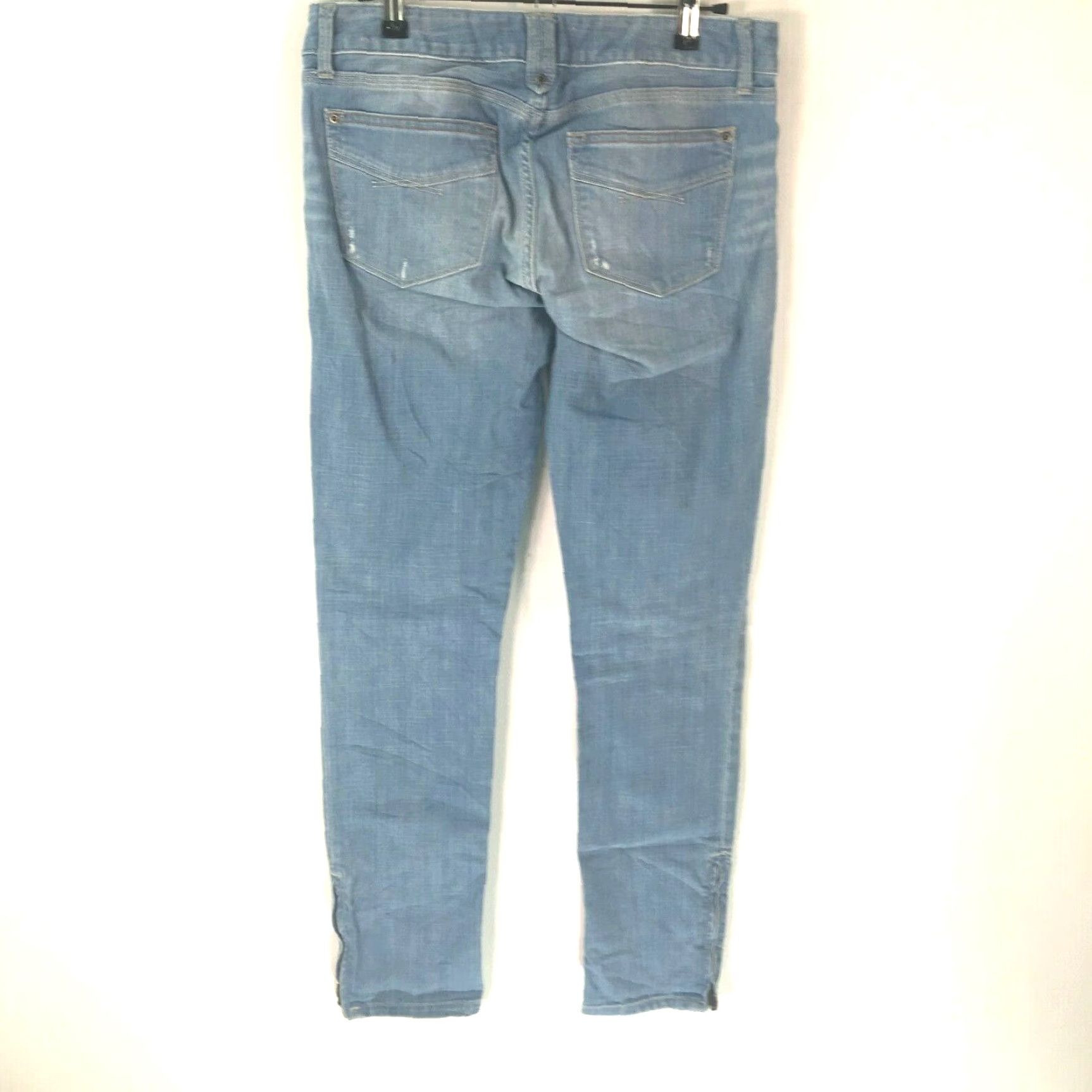 Gap Gap Jeans Women Solid Blue Distressed Straight Denim Size 2 30 in Inseam 30 in Rise Low 6.5-8.5 in Regular Size 26" / US 2 / IT 38 - 2 Thumbnail