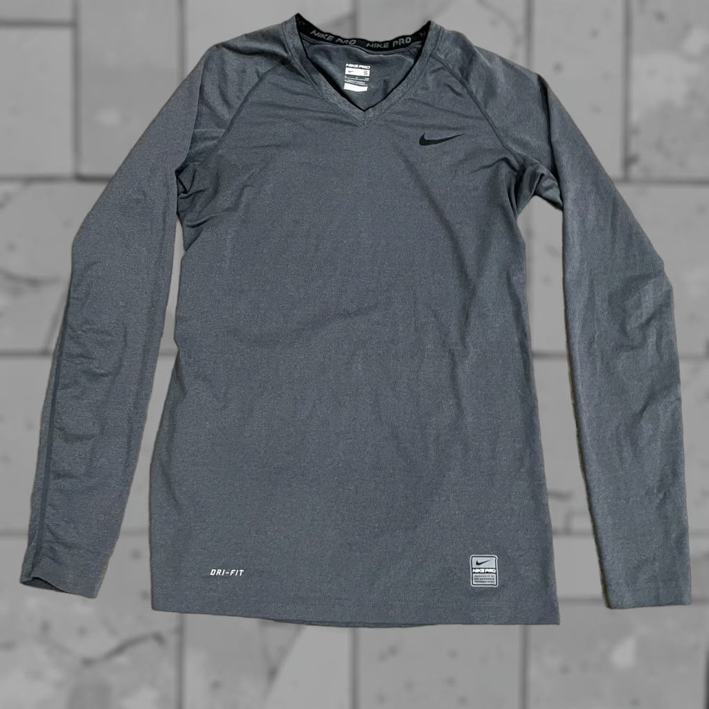 Nike Nike Pro Long Sleeve T-Shirt Mens Size Small Gray Athletic Activewear Size US S / EU 44-46 / 1 - 1 Thumbnail