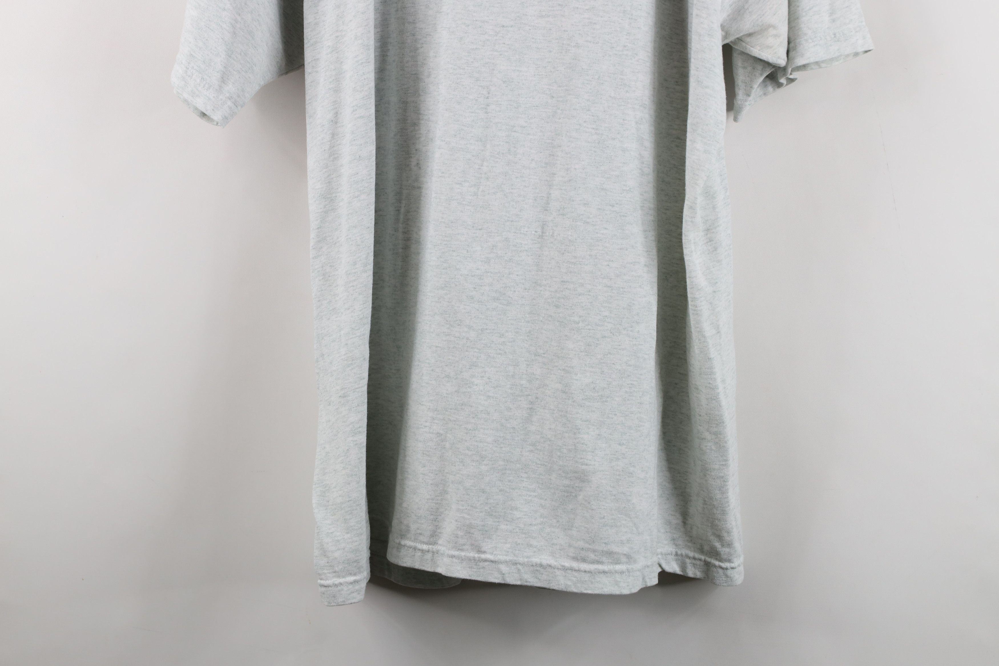 Vintage Vintage 90s Streetwear Smoky Mountains Wolf T-Shirt Gray Size US XXL / EU 58 / 5 - 13 Thumbnail