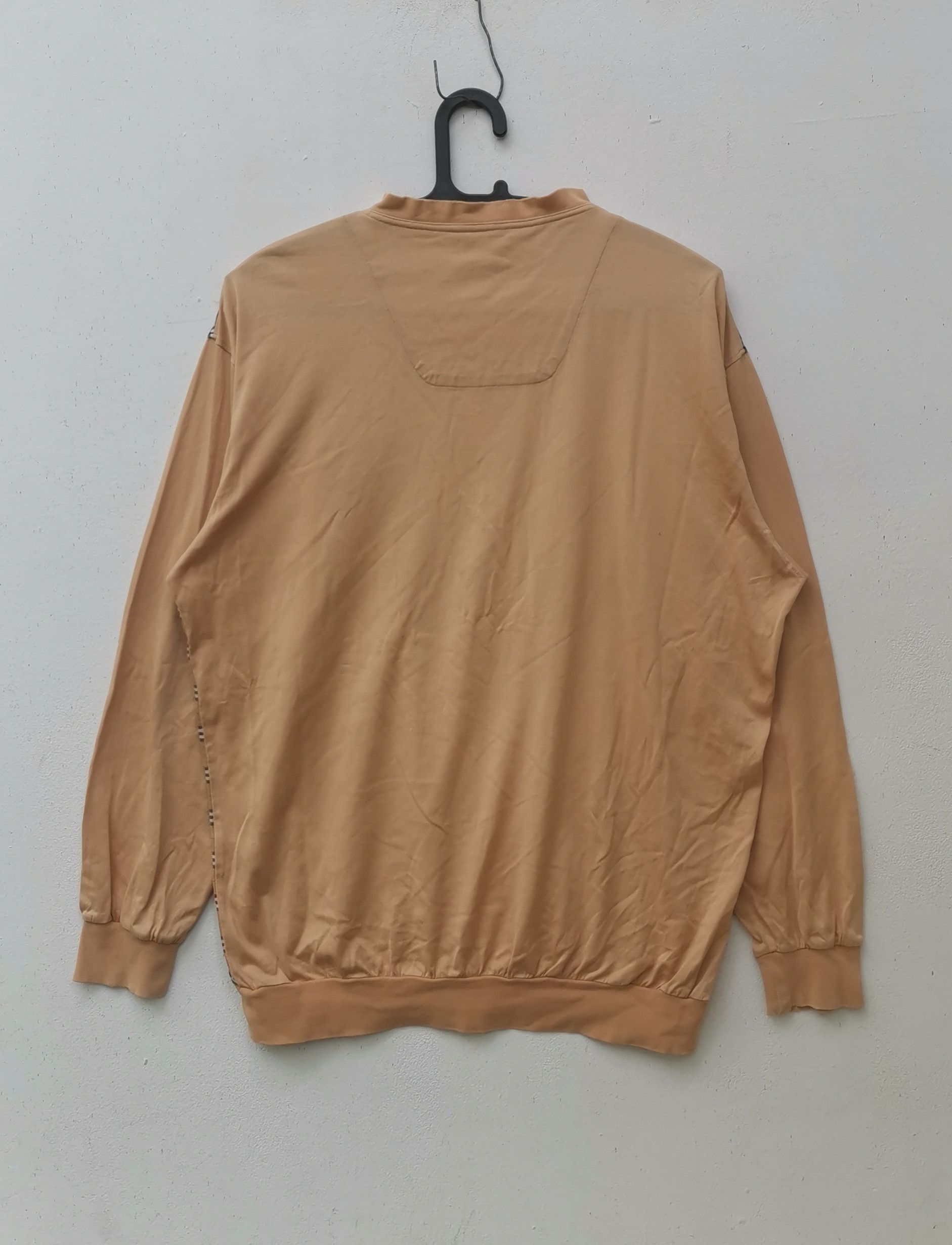 Burberry × Vintage Rare vintage Burberry's sweatshirt nova check design Size US L / EU 52-54 / 3 - 5 Thumbnail
