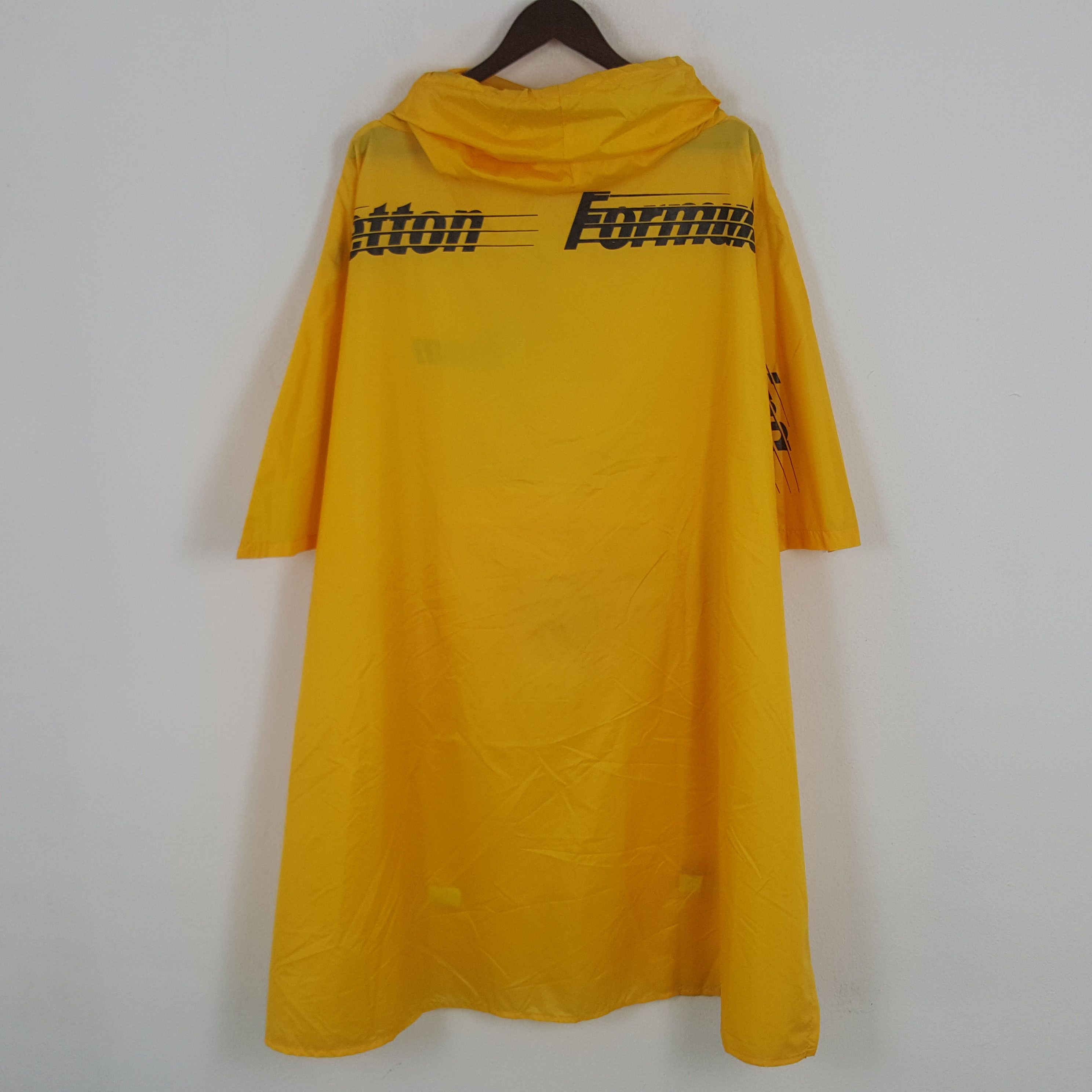 Benetton × Vintage Vintage Team Benetton Formula 1 Racing Rain Jacket Size US XL / EU 56 / 4 - 3 Thumbnail