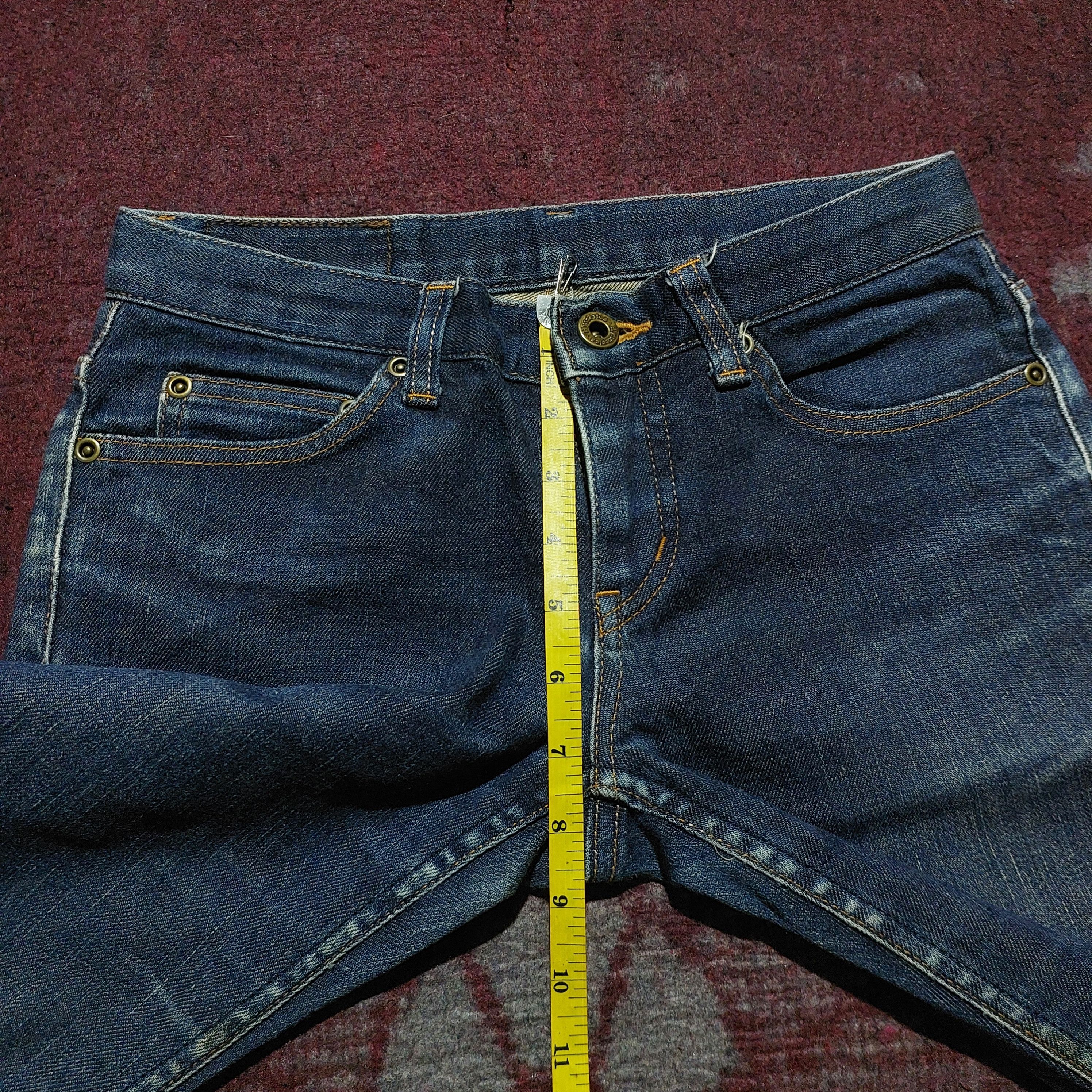 Hysteric Glamour Hysteric Glamour blue faded jeans Size US 27 - 17 Thumbnail