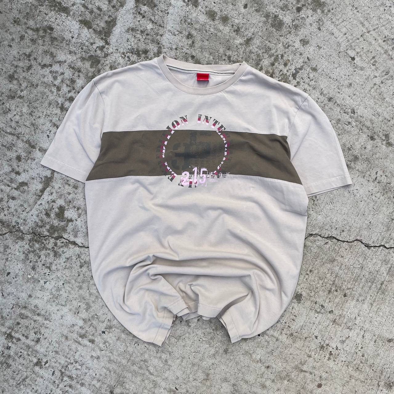 s.Oliver Vintage S.Oliver T-shirts 215 Big Logo Grunge Avantgarde Y2K Size US XL / EU 56 / 4 - 1 Thumbnail