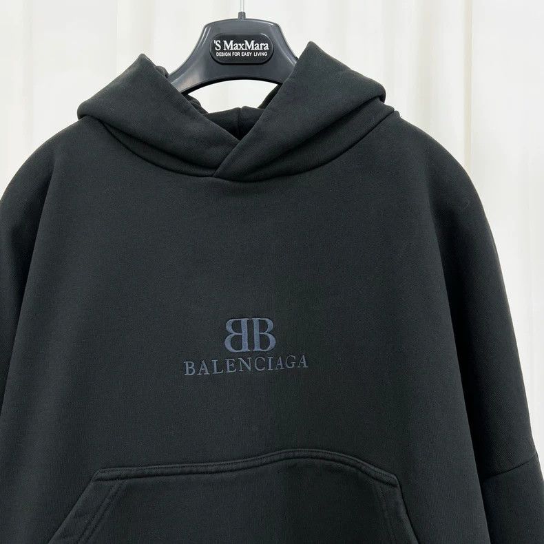 Balenciaga Balenciaga New Embroidered Letter Destroyed Hem Hoodie Size US M / EU 48-50 / 2 - 3 Thumbnail