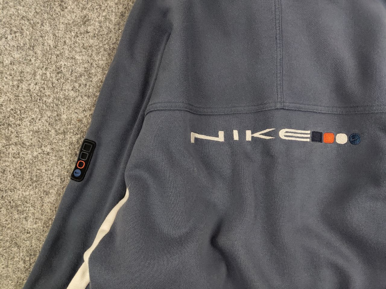 Nike Vintage 90's Nike Zip Cotton Embroidered Logo Sweatshirt Size US M / EU 48-50 / 2 - 2 Thumbnail