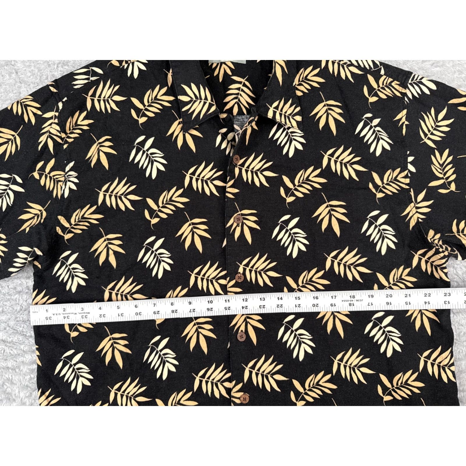 Vintage Foliage Shirt Men 2XL Black Beige Leaf Linen Rayon Blend Button-Up Hawaiian Aloha Resort Beach Vacation Casual Vintage No Size US XXL / EU 58 / 5 - 7 Thumbnail