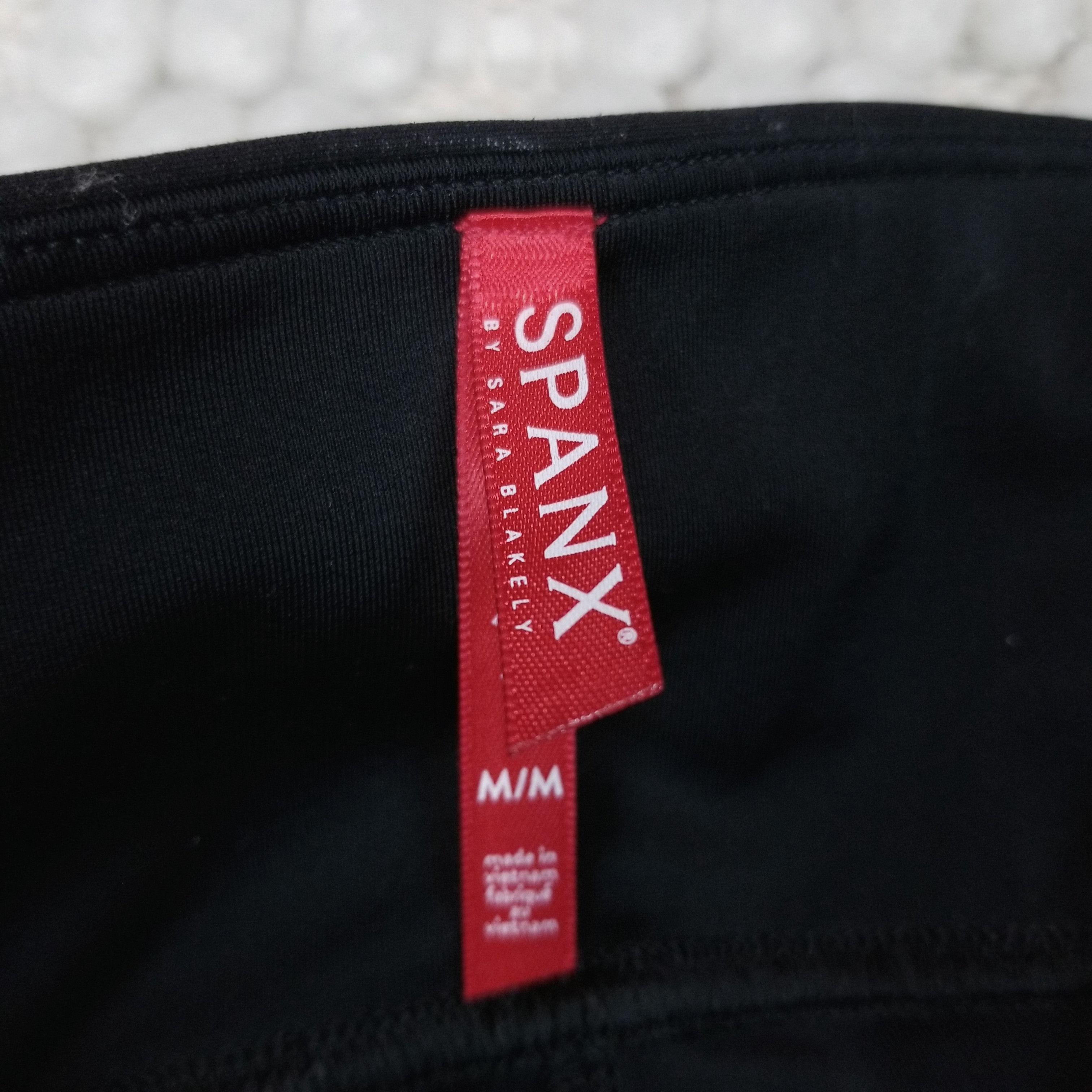 Spanx Quilted Faux Leather Leggings Moto Sz Medium Size 30" / US 8 / IT 44 - 3 Thumbnail