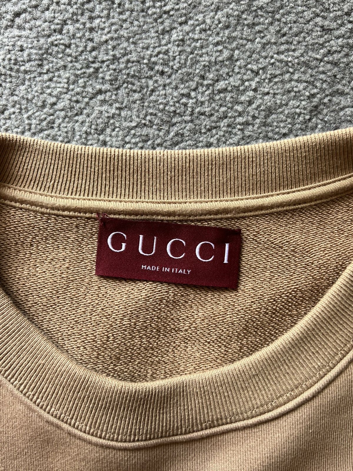 Gucci Sweatshirt Gucci Back Logo Crew Neck New Collection Size US M / EU 48-50 / 2 - 5 Thumbnail