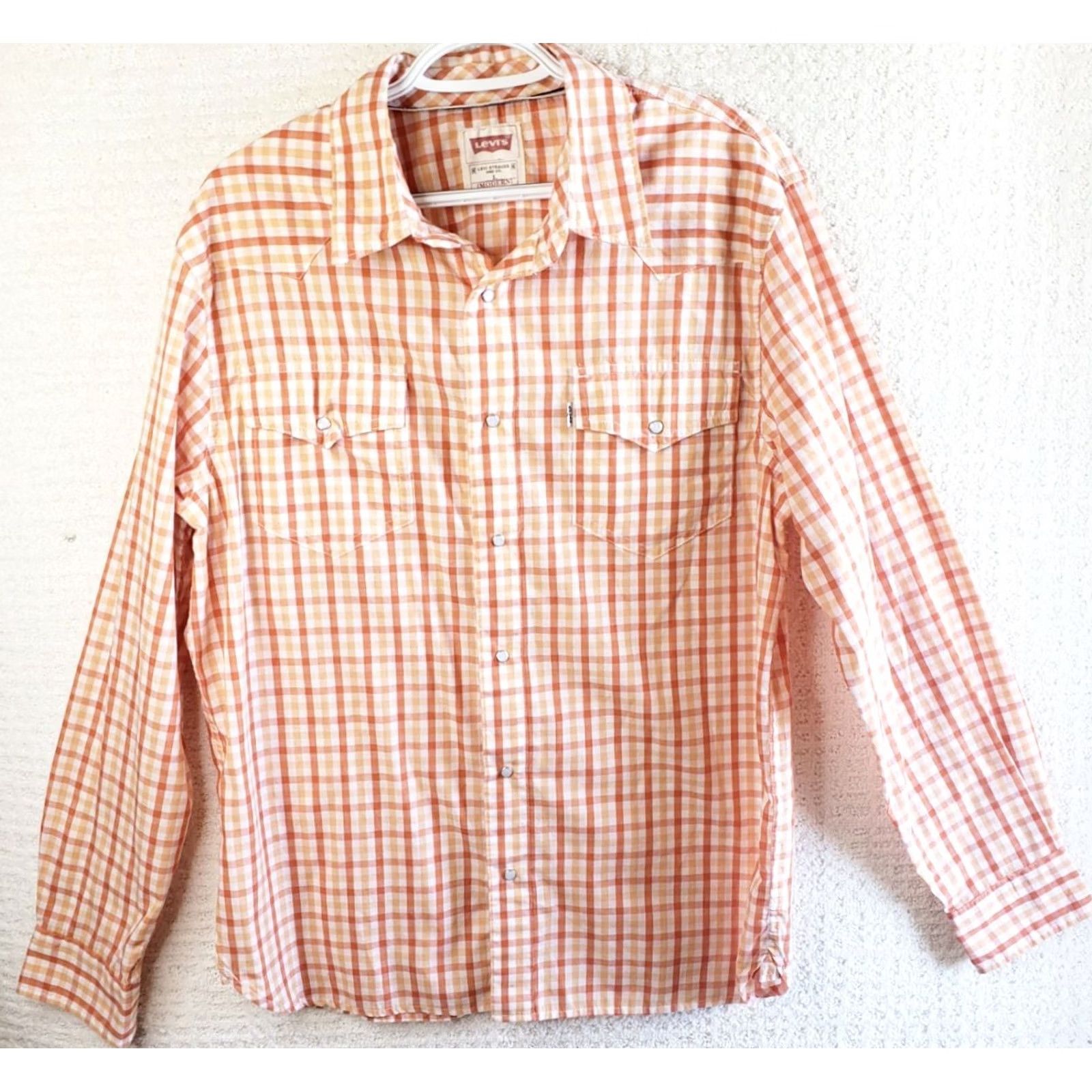 Levi's LEVIS MENS L Long Sleeve Pearl Snap Western Shirt ORANGE WHITE CHECKered Plaids & Checks, Pockets, Logo, Button Closure, Cotton Blend Size US L / EU 52-54 / 3 - 2 Thumbnail