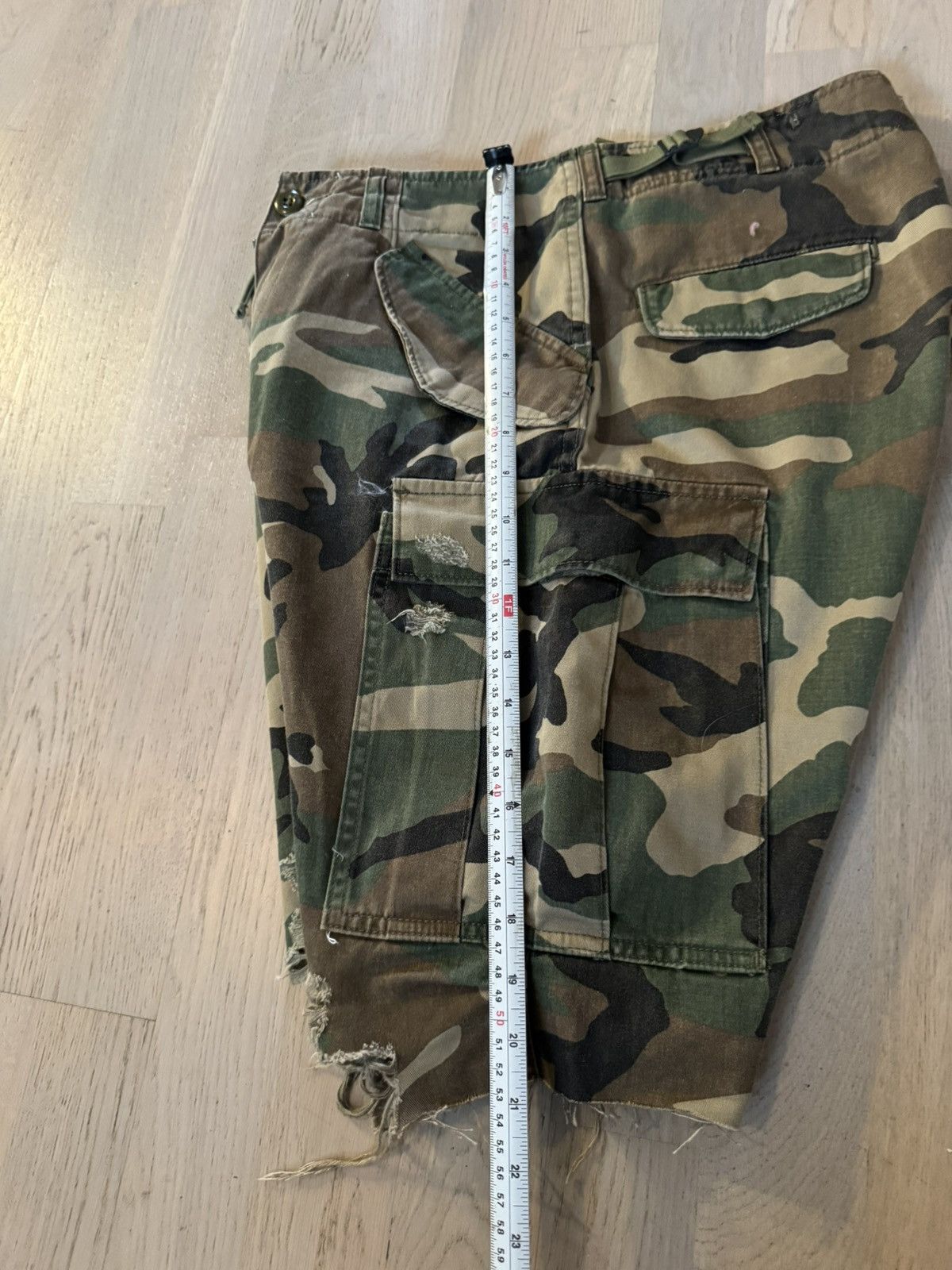 R13 R13 Shorts STUDY DESCRIPTION AND all photis for tape measure Size US 30 / EU 46 - 3 Thumbnail