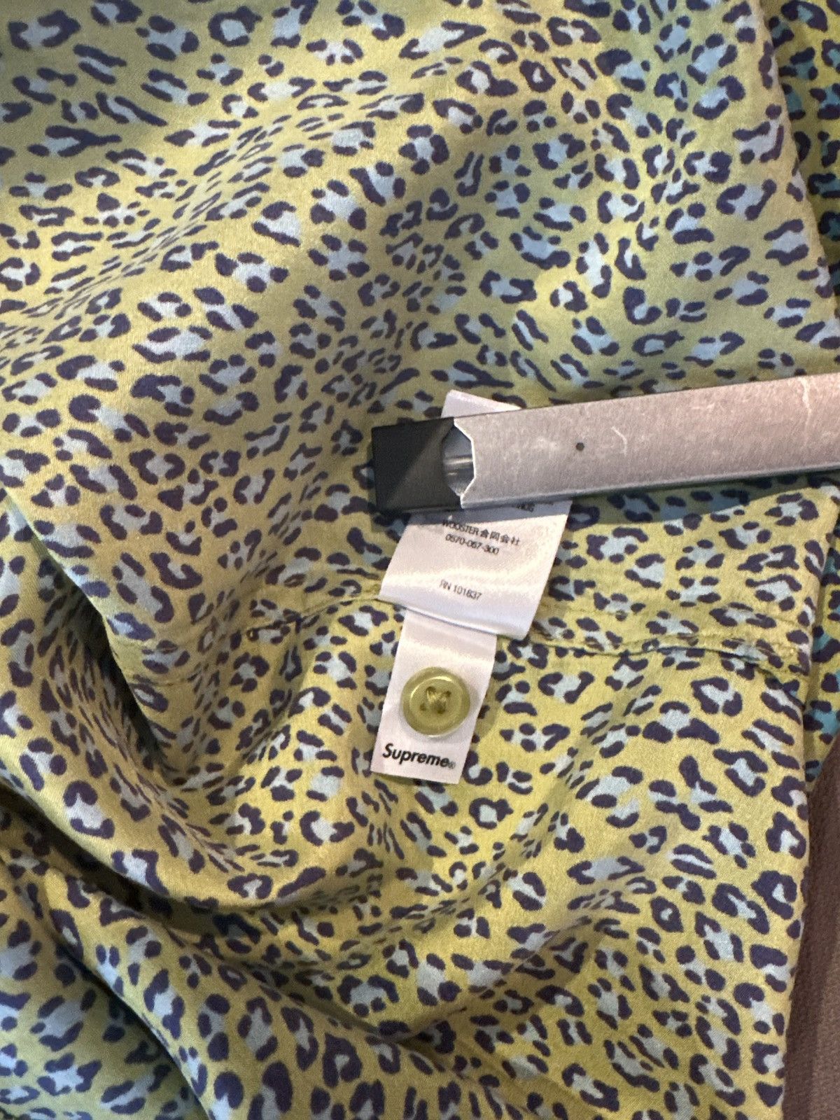 Supreme Supreme Green Leopard Button Down Size US XL / EU 56 / 4 - 5 Thumbnail