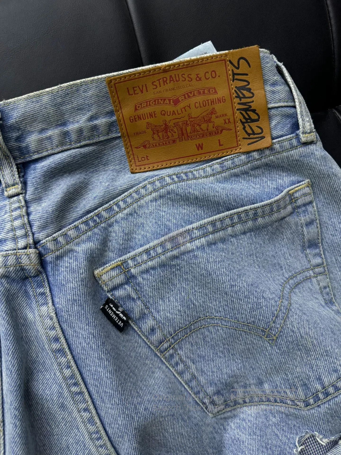 Vetements Vetements Denim with Distressed Details. Size US 28 / EU 44 - 4 Thumbnail