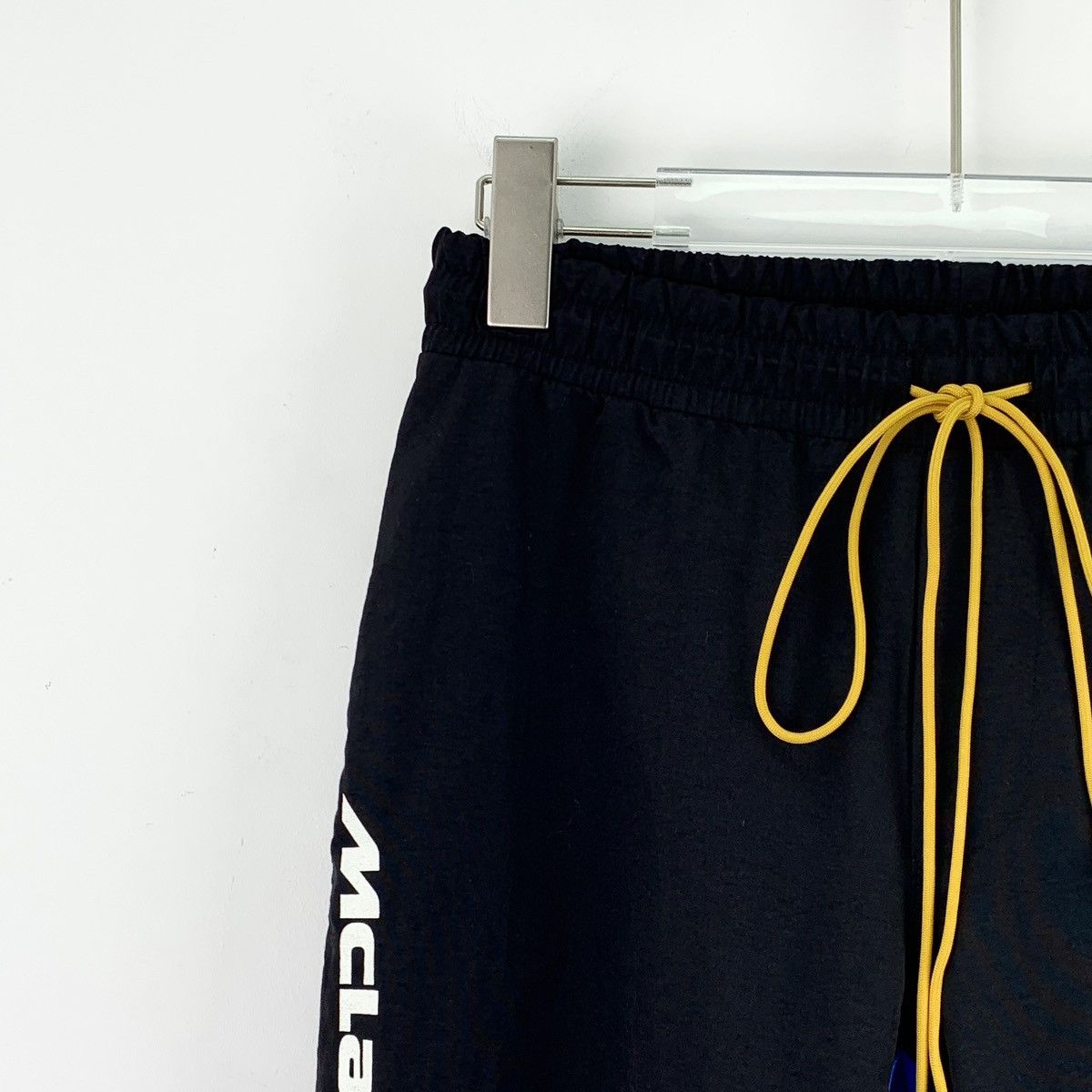 Rhude Rhude Black Letter Logo Printed Nylon Casual Pants K26WX Size US 30 / EU 46 - 3 Thumbnail