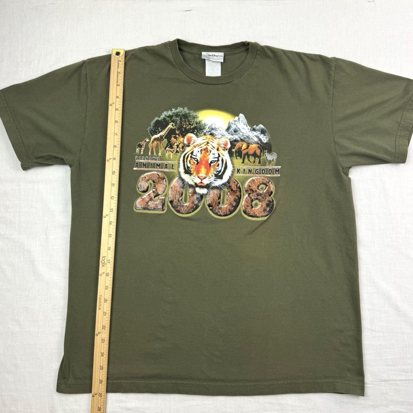 Disney VINTAGE Disney T-Shirt Adult XL Theme Park Animals Y2K Disney World Green Short Sleeve Crew Neck Mens Size US XL / EU 56 / 4 - 5 Thumbnail