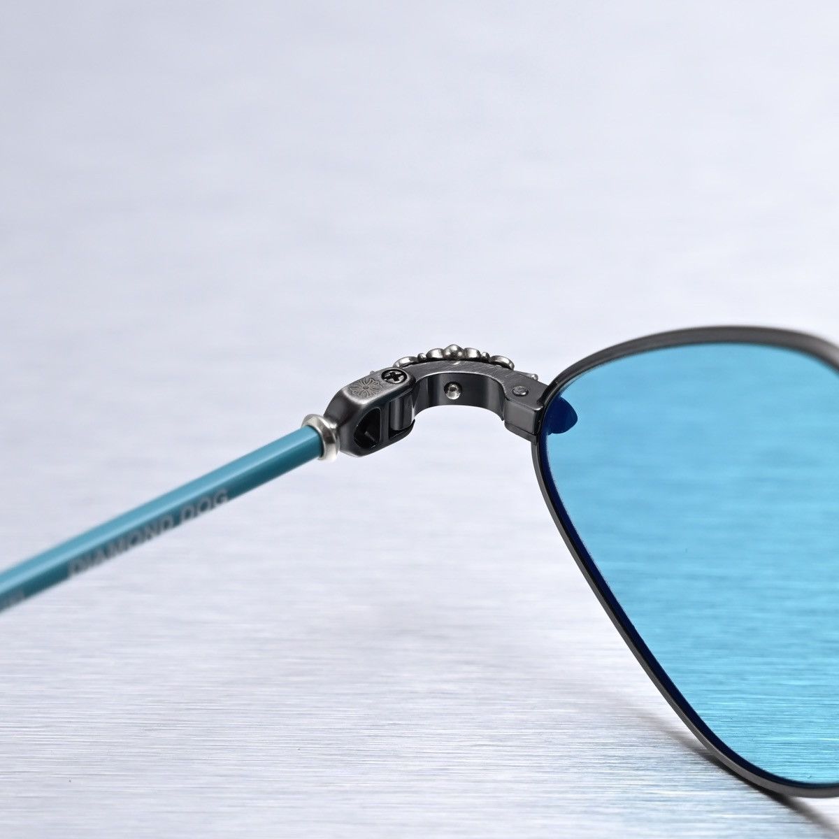 Chrome Hearts CHROME HEARTS DIAMOND DOG PEWTER TEAL SUNGLASSES Size ONE SIZE - 4 Thumbnail