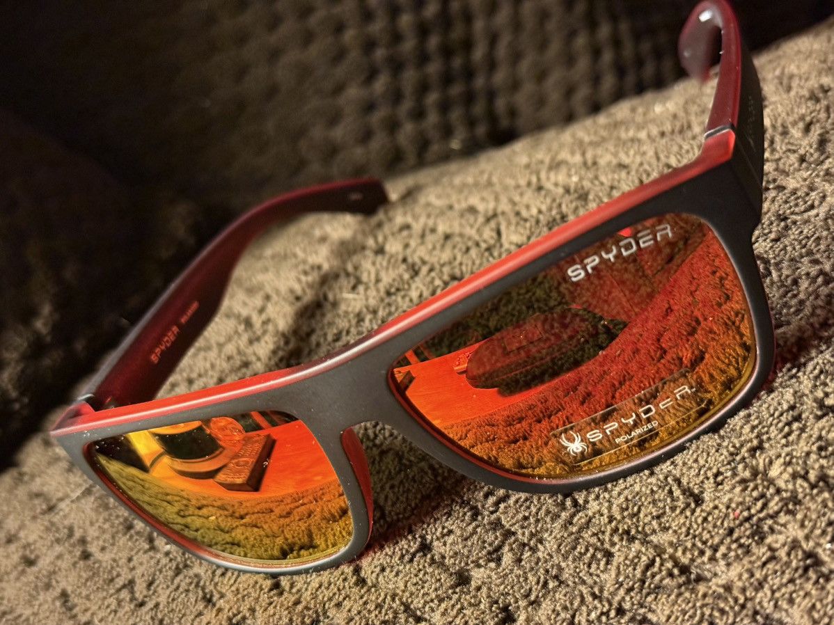 Spyder Spyder “Black Diamond” Polarized red mirror tint NEW! sp6014 Size 46 - 6 Thumbnail
