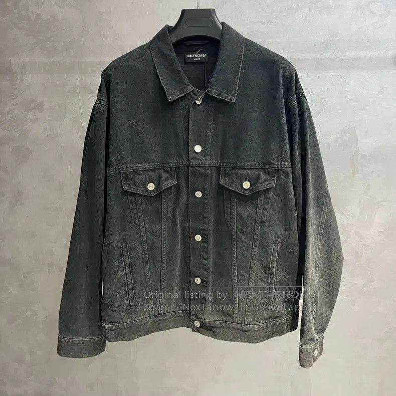 Balenciaga Balenciaga Black Spray Paint Effect Logo Denim Jacket Size US XS / EU 42 / 0 - 2 Thumbnail