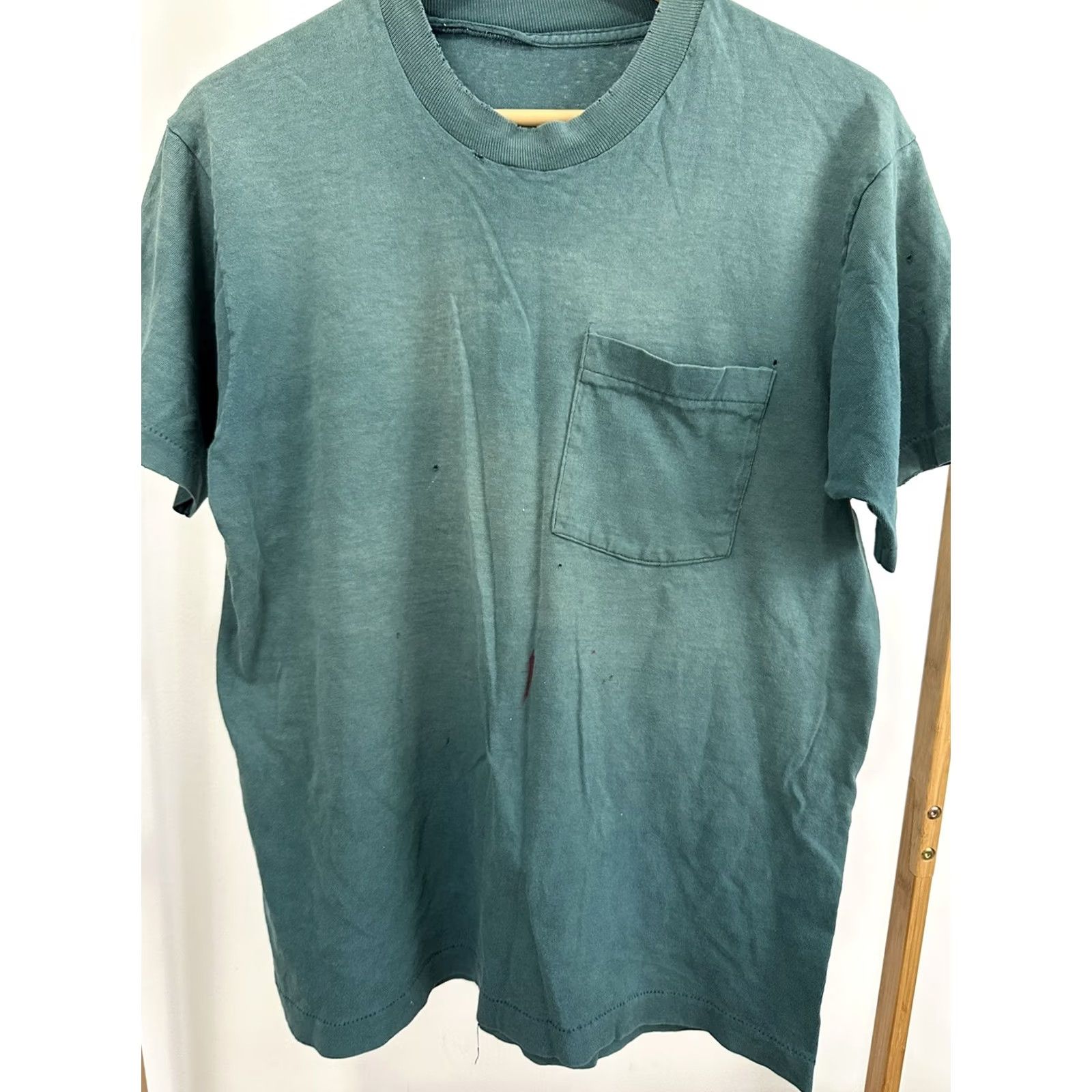 Vintage VTG 80s Gradient Sun Faded Distressed Worn Selvedge Pocket Front T-Shirt Size L Shirt Mens Green Teal"} Size US L / EU 52-54 / 3 - 5 Thumbnail