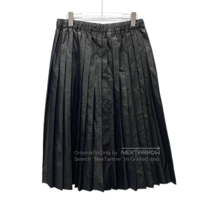 Brunello Cucinelli Brunello Cucinelli Black drawstring casual pleated half-sk Size 27" / US 4 / IT 40 - 2 Thumbnail