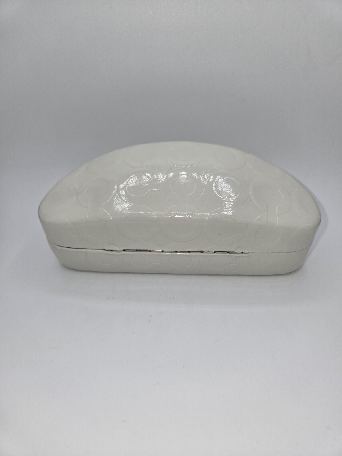 Coach Coach Eyeglasses Case White Signature Hard Glasses Holder Size ONE SIZE - 2 Thumbnail