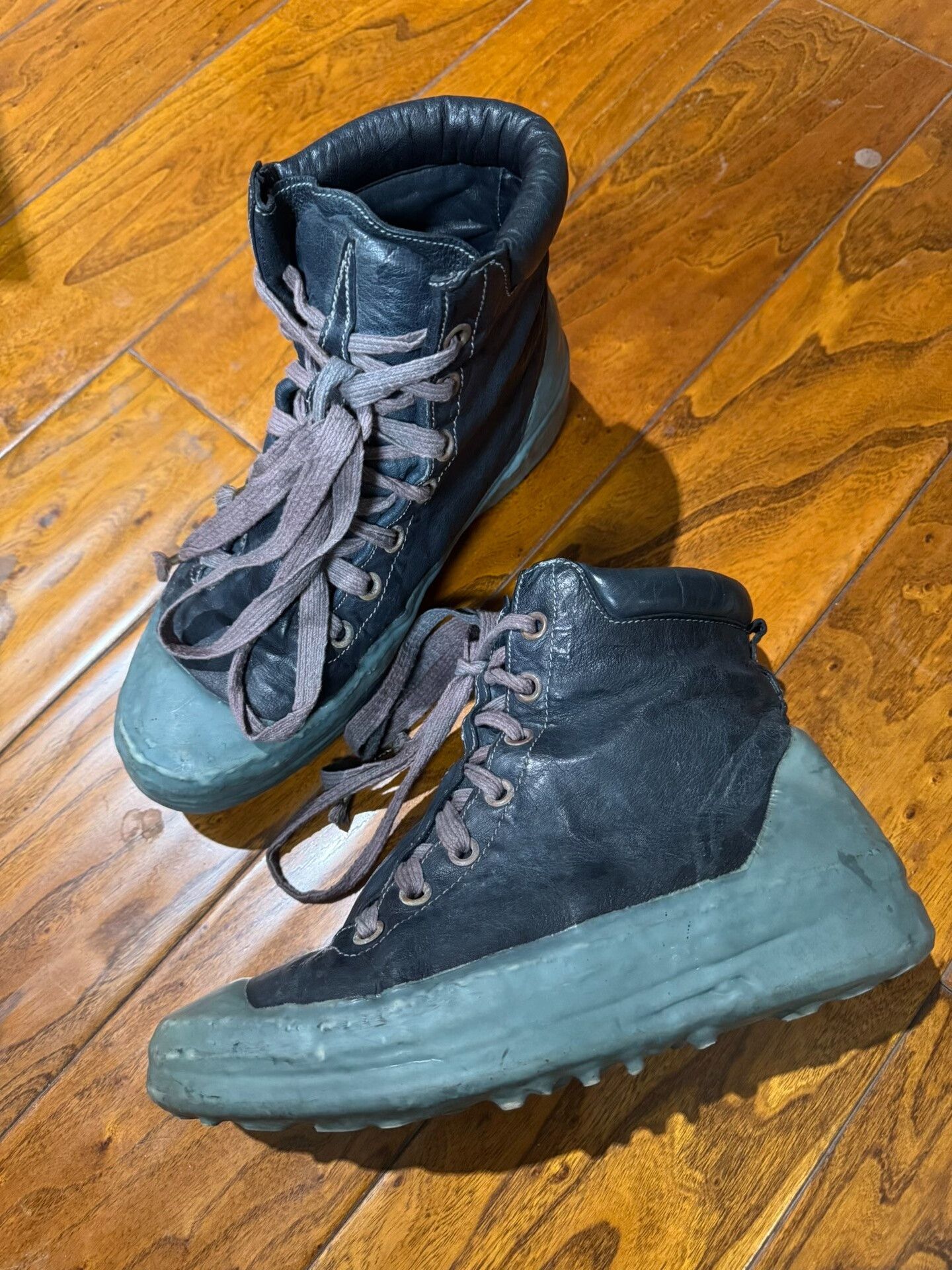 Carol Christian Poell Carol Christian Poell CCP Glue-Dipped Sneakers Size US 7 / EU 40 - 1 Thumbnail