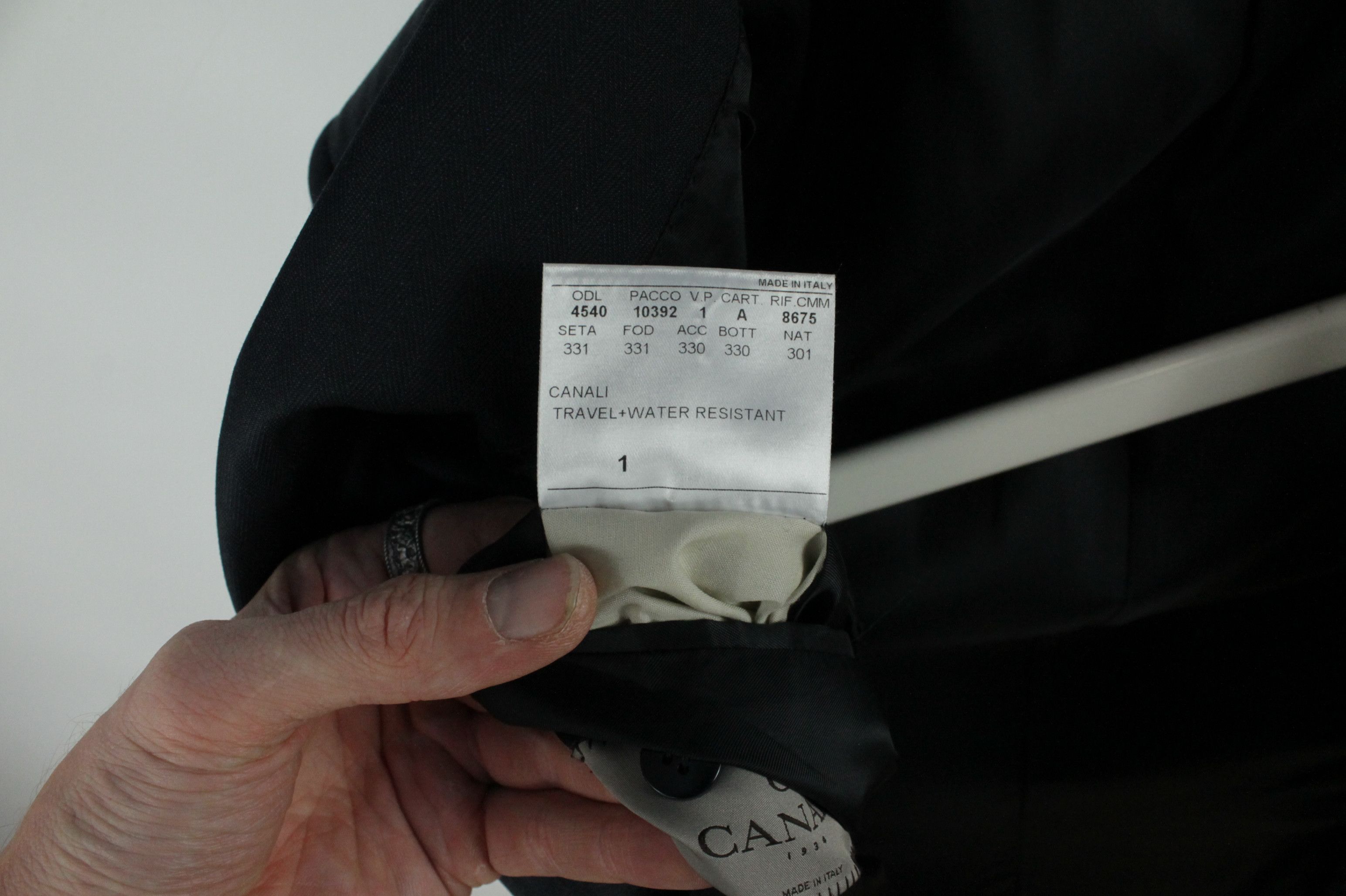 Canali Canali Travel Water Resistant Navy Wool Blazer Jacket Size US M / EU 48-50 / 2 - 11 Thumbnail