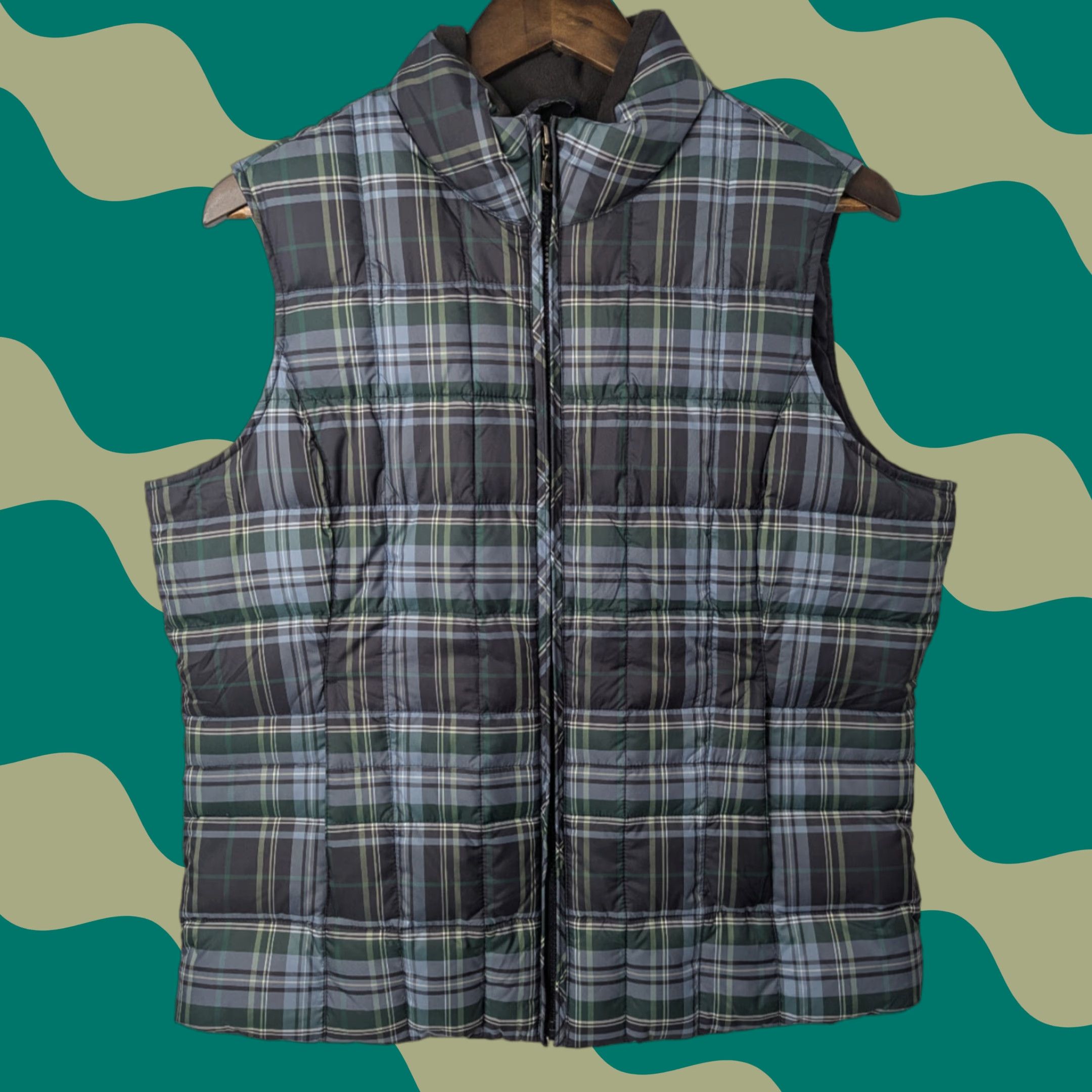 Eddie Bauer VINTAGE Eddie Bauer Premium Goose Down Vest Women's Large Blue Green Plaid Sleeveless Size L / US 10 / IT 46 - 1 Thumbnail