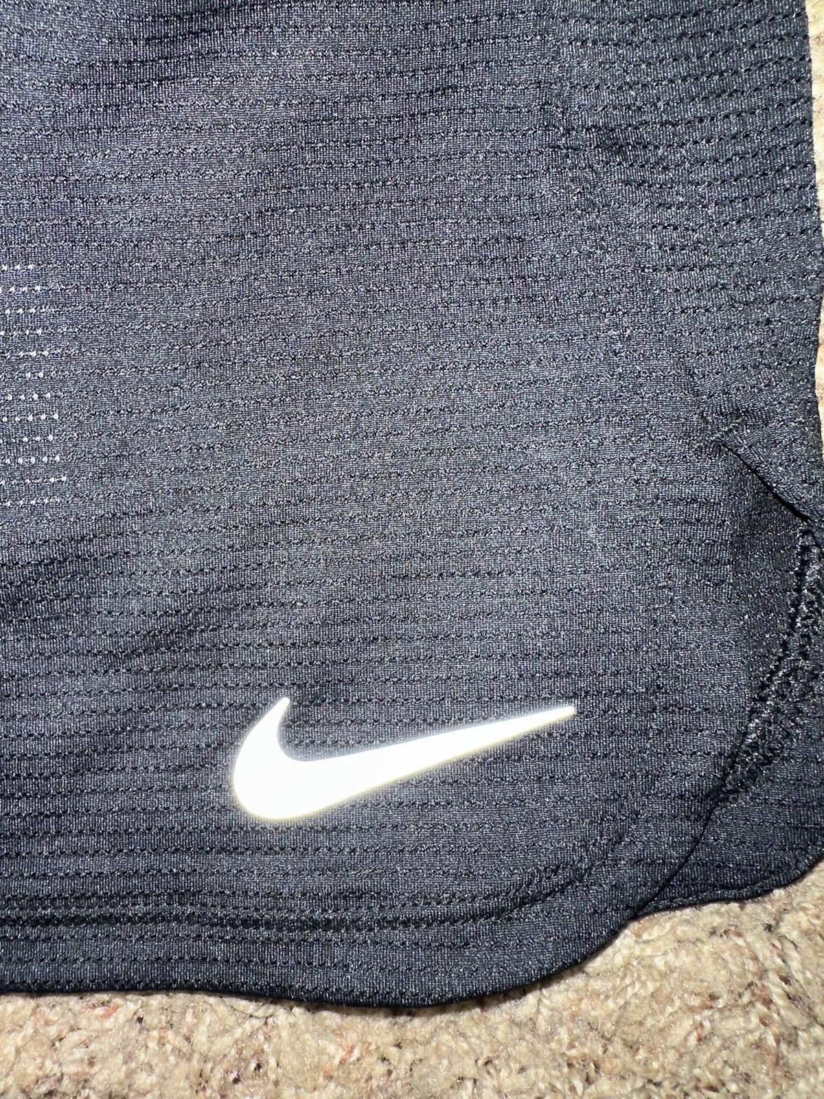 Nike Nike Women’s Cool Dri-Fit 3" Lined Running Shorts Size 32" / US 10 / IT 46 - 2 Thumbnail