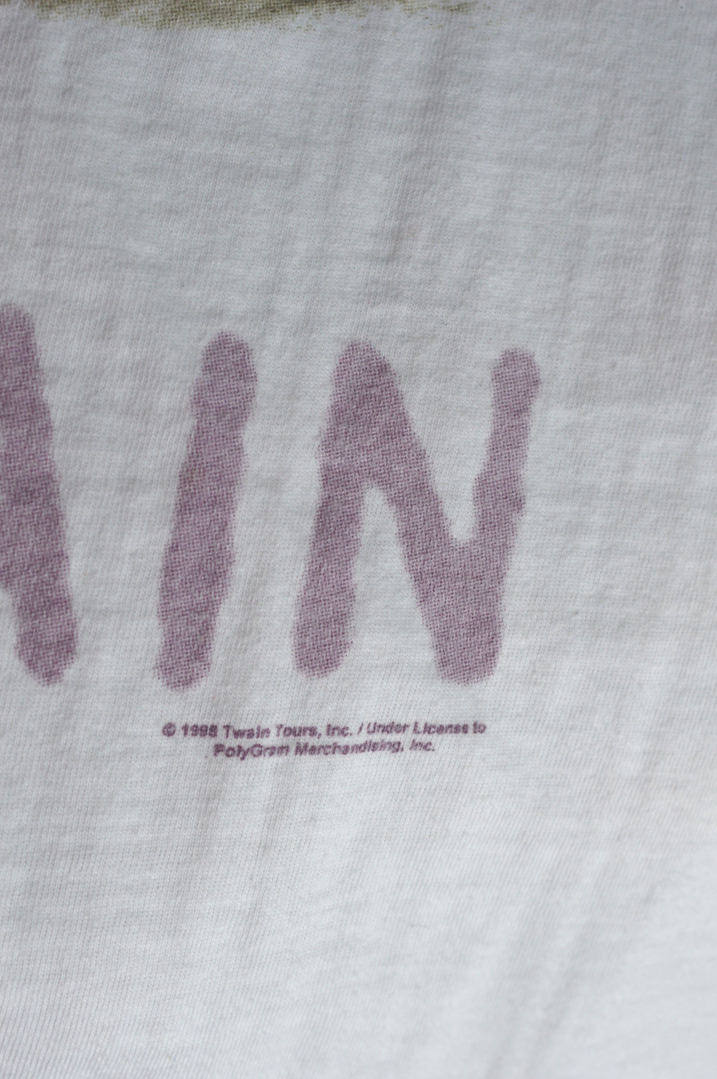 Vintage Vintage Shania 1998 t shirt Size US L / EU 52-54 / 3 - 4 Thumbnail