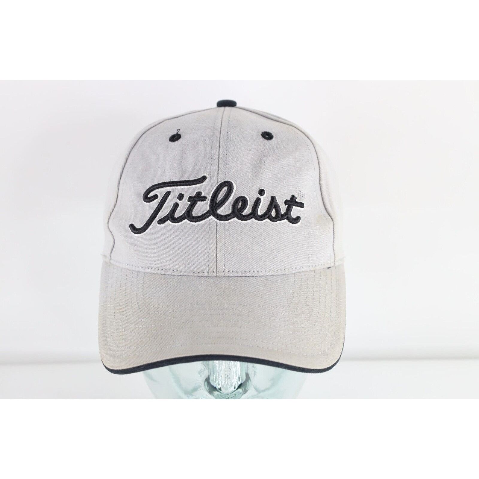 Titleist × Vintage Vintage Spell Out Distressed Titleist Golf Cotton Dad Hat Size ONE SIZE - 1 Thumbnail