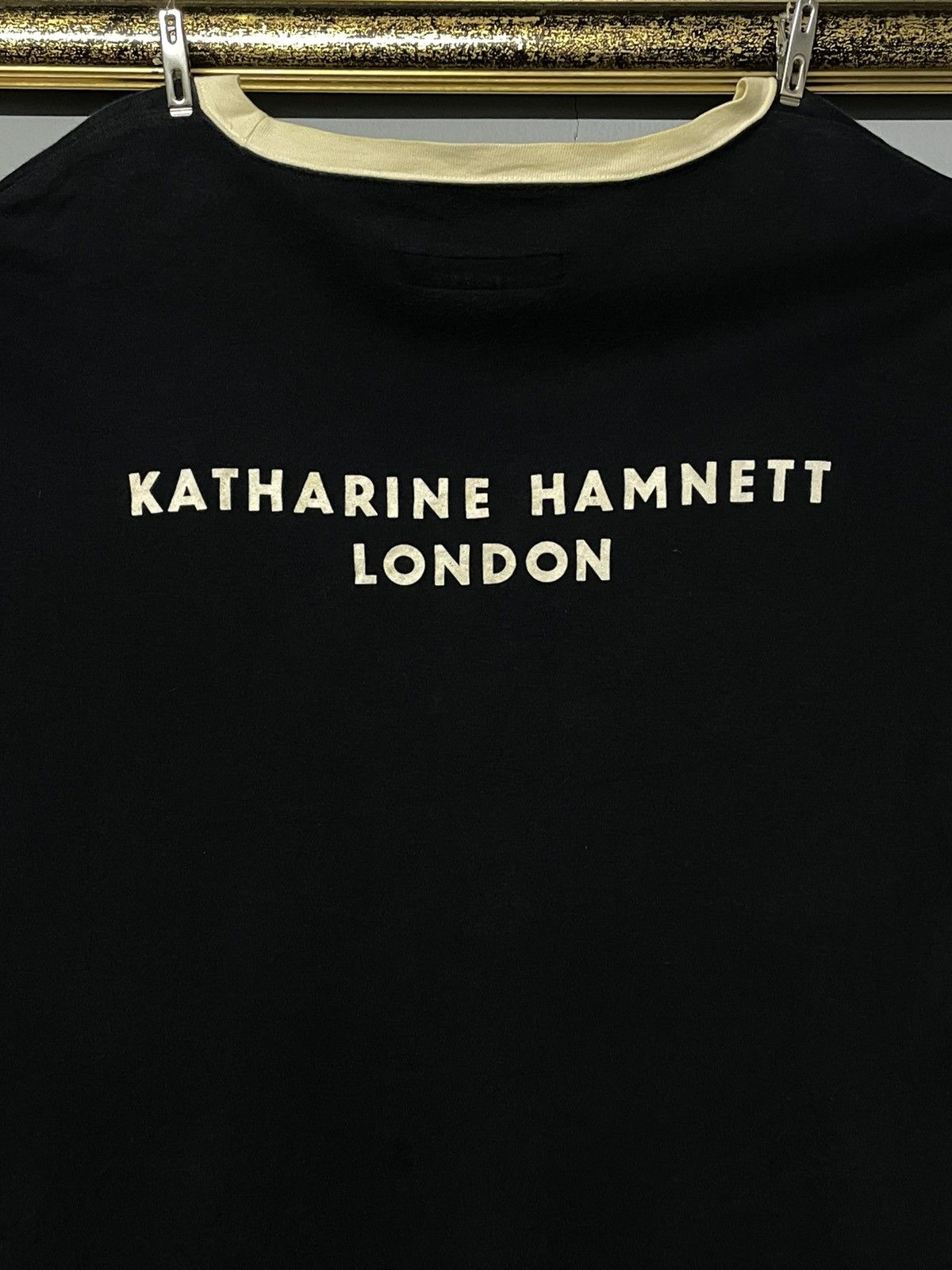 Designer × Katharine Hamnett London × Vintage Vintage 90s Designer Katherine Hamnett Og Script Tshirt Size US L / EU 52-54 / 3 - 3 Thumbnail
