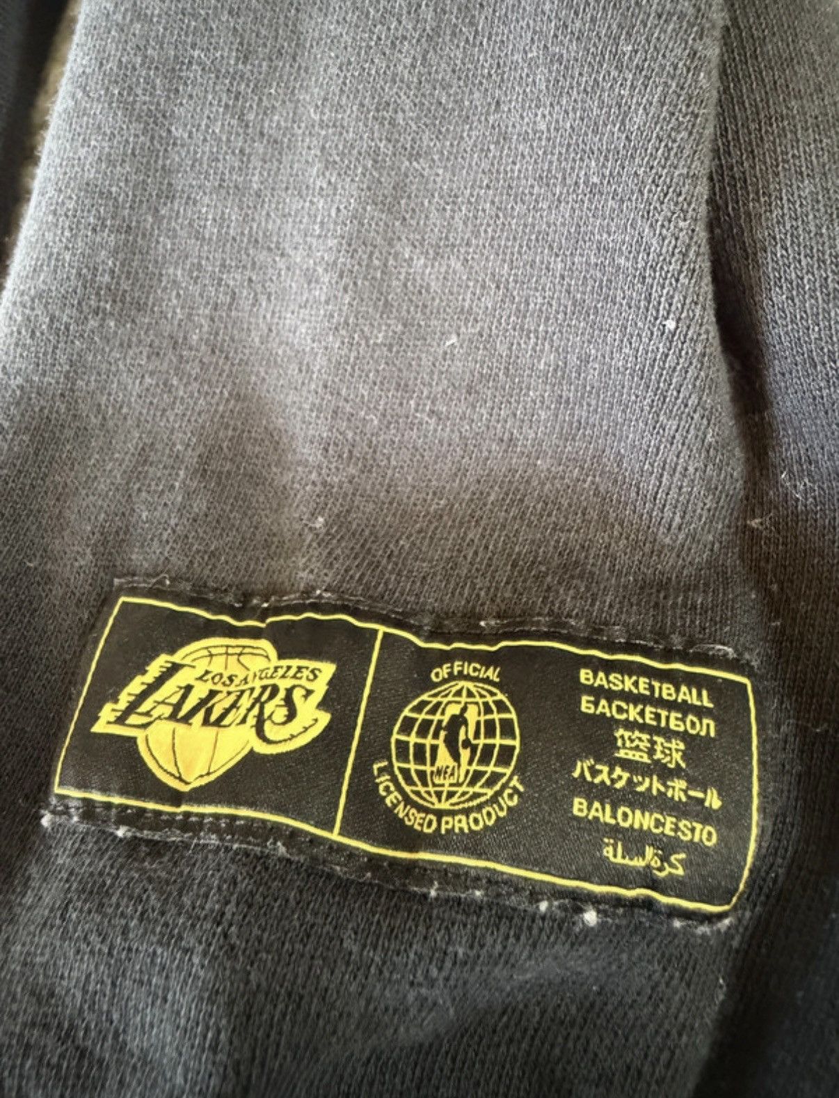Nike Los Angeles Lakers black Hoodie Sweatshirt VTG Pullover NBA Size US M / EU 48-50 / 2 - 4 Thumbnail
