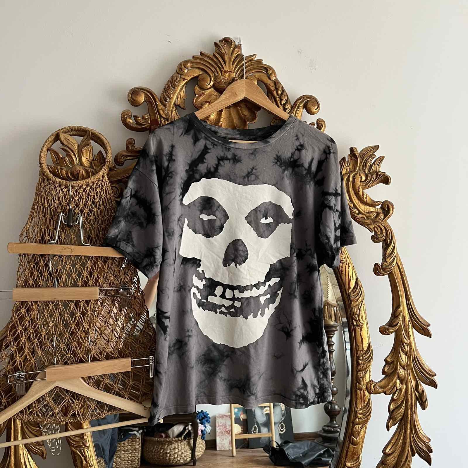 Band Tees × Misfits Misfits tshirt big logo Sz M Size US M / EU 48-50 / 2 - 1 Thumbnail