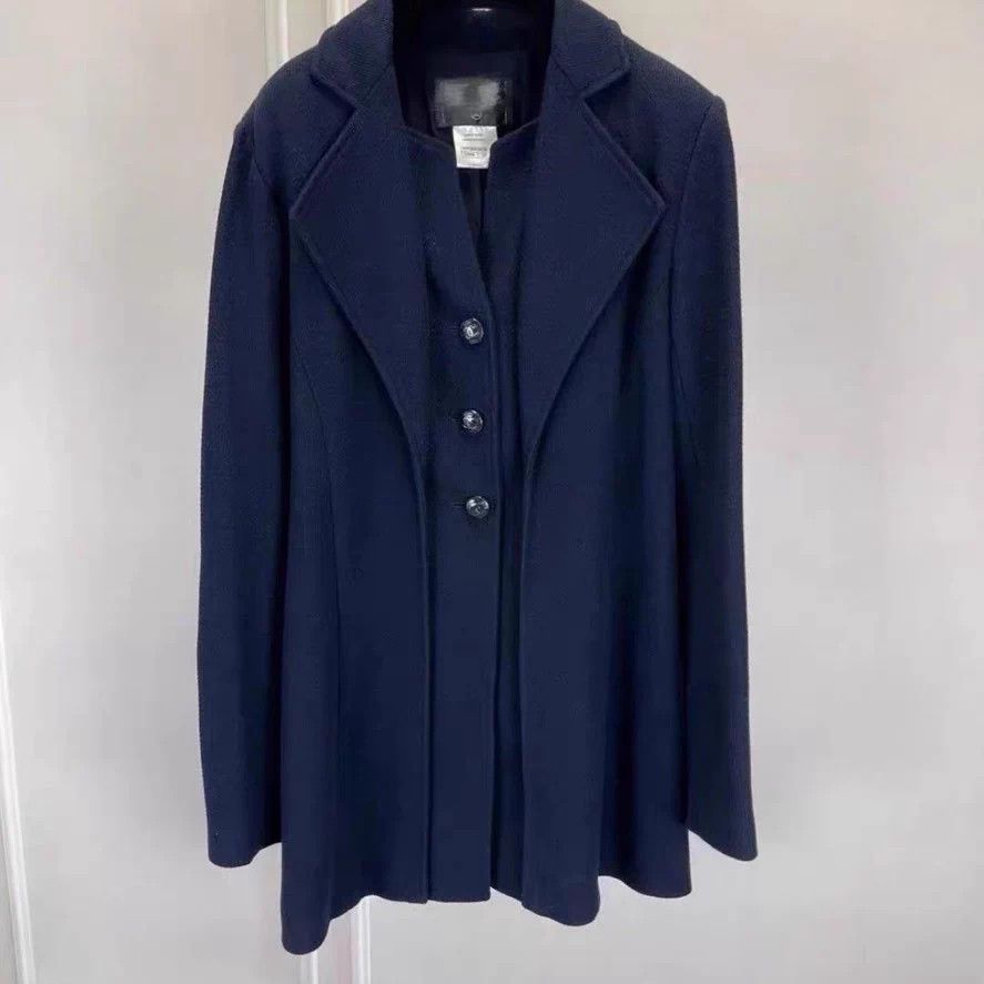 Chanel CHANEL 38 Jacket Size S / US 4 / IT 40 - 1 Thumbnail