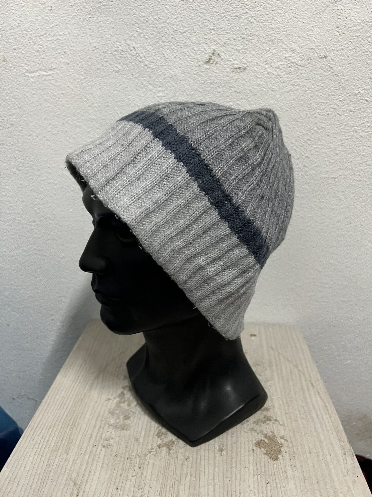 Quiksilver Vintage Quiksilver Beanie Hat Size ONE SIZE - 3 Thumbnail