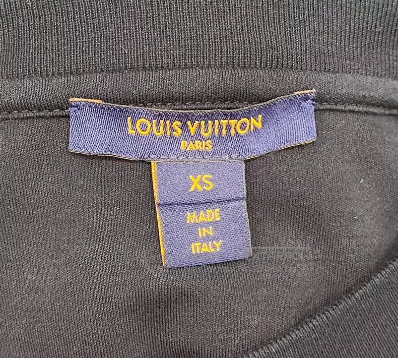 Louis Vuitton Louis Vuitton Black full-print logo gradient short sleeve Size US XS / EU 42 / 0 - 4 Thumbnail