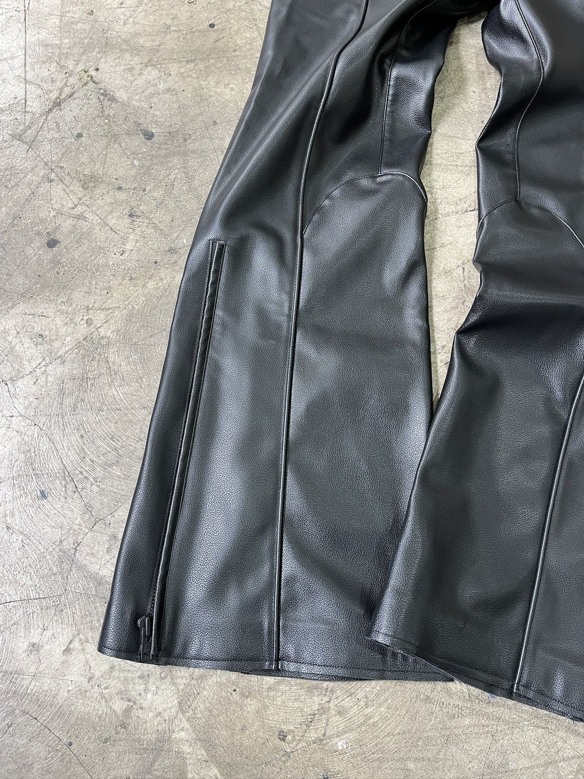Other KHY Faux Leather Wide Leg Pants (unisex) Size US 31 - 3 Thumbnail