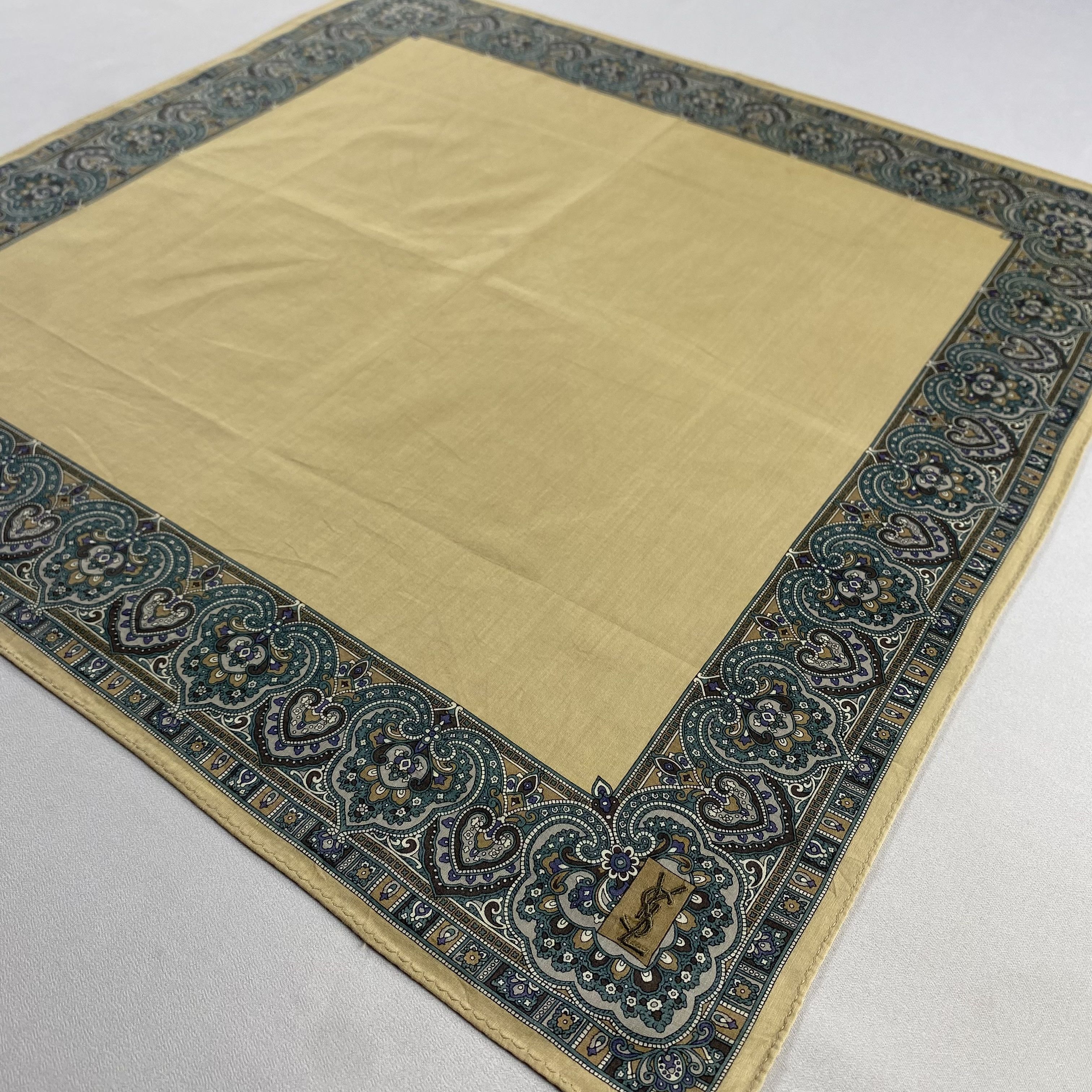 Vintage Yves Saint Laurent Handkerchief / Neckerchief-P1466 Size ONE SIZE - 2 Thumbnail
