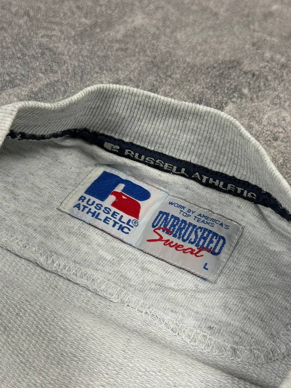 Russell Athletic Vintage Russell Athletic Sweatshirt Spell Out 90s Pullover Size US L / EU 52-54 / 3 - 6 Thumbnail