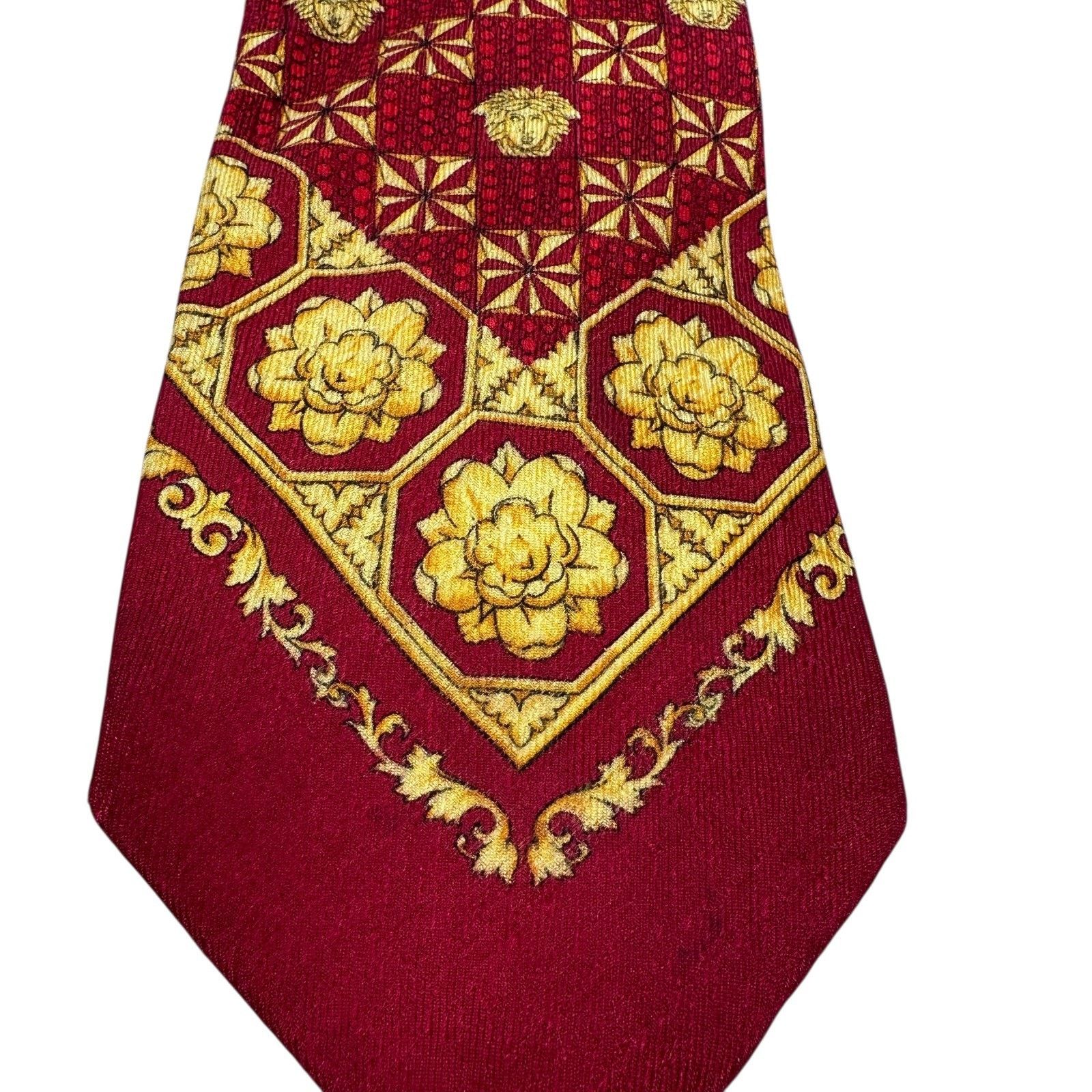 Versace Vintage Gianni Versace Silk Neck Tie Red Gold 3.5” X 58” Size ONE SIZE - 3 Thumbnail