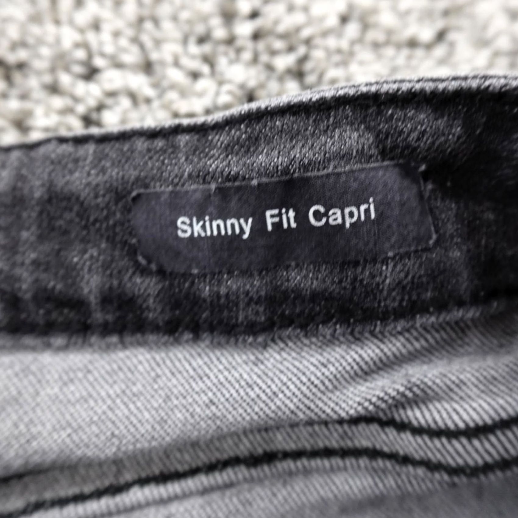 Denime Judy Blue Jeans Womens 3 Black Denim Pants Trouser Mid Rise Skinny Capri Stretch Jeans Size 26" / US 2 / IT 38 - 7 Thumbnail
