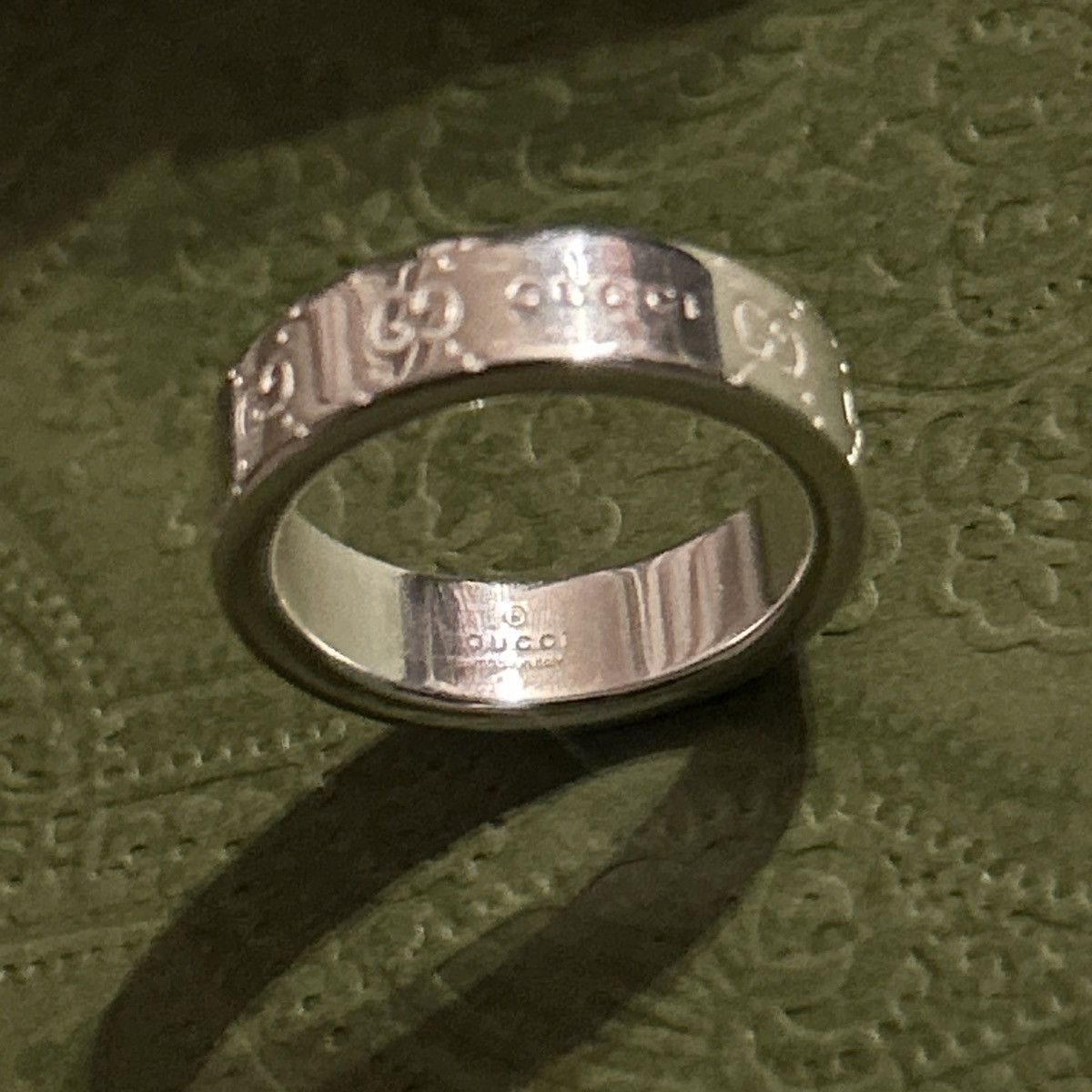 Gucci Gucci Signature GG Wide Logo Ring AG 925 814720 Size ONE SIZE - 5 Thumbnail
